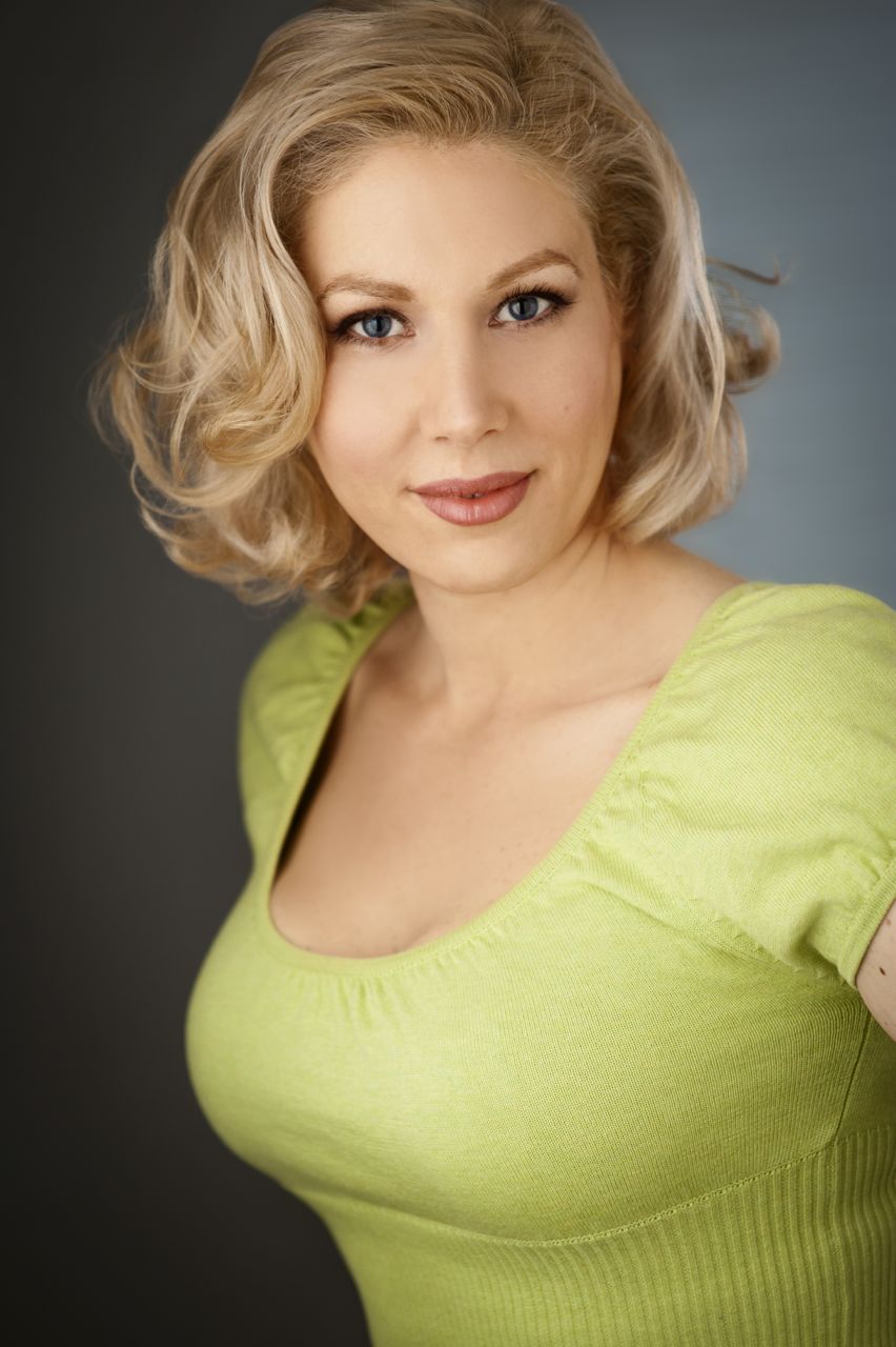 actor Larke Miller large photo