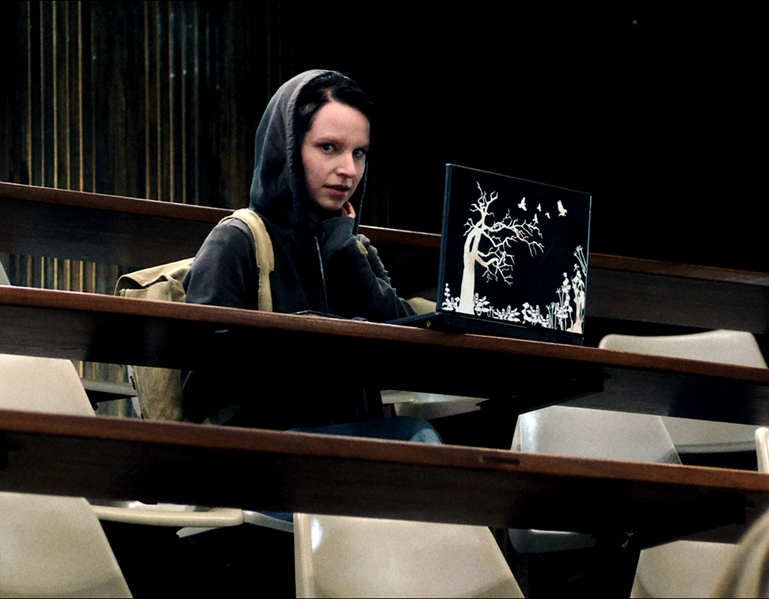 actor Liesl Ahlers large photo