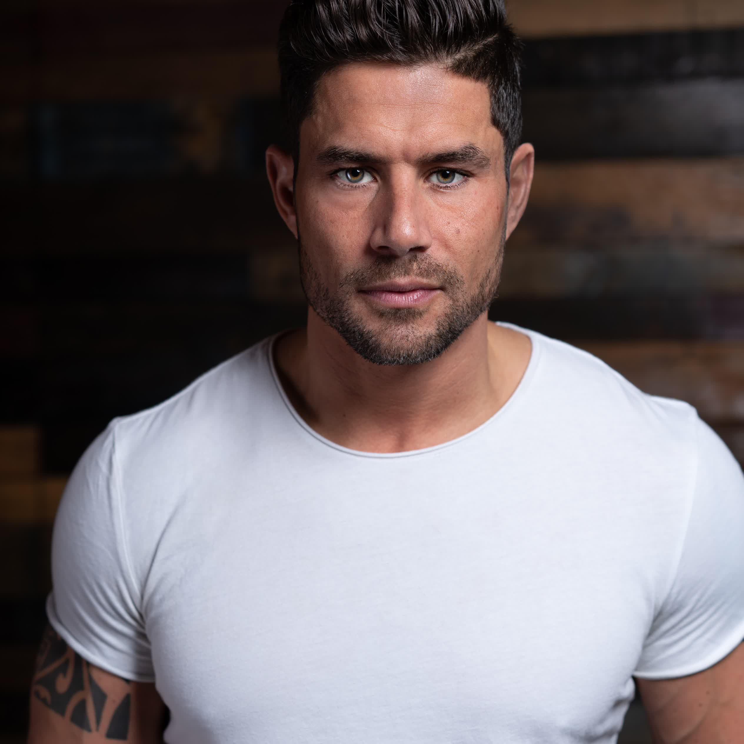 actor Joel Rush large photo