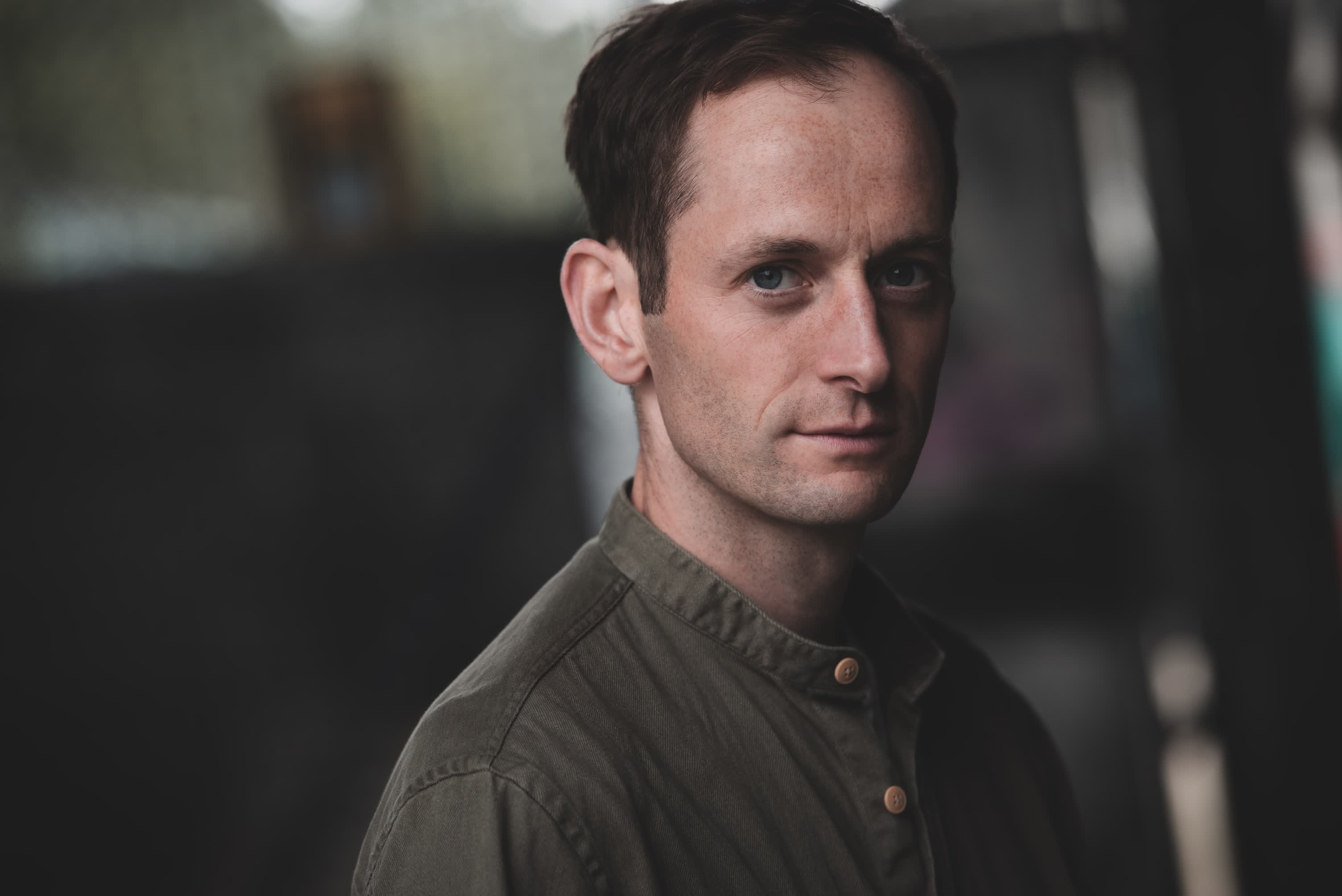 actor Ed Eales White large photo