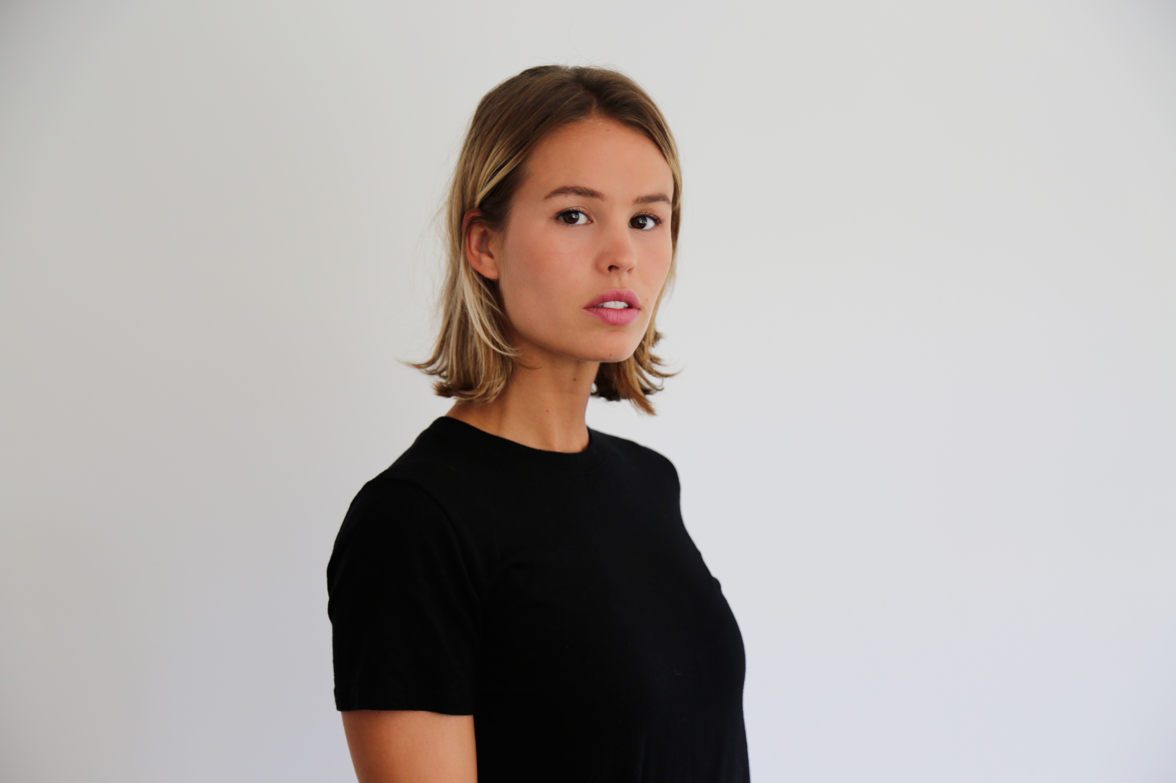 actor Elvira Tröger large photo