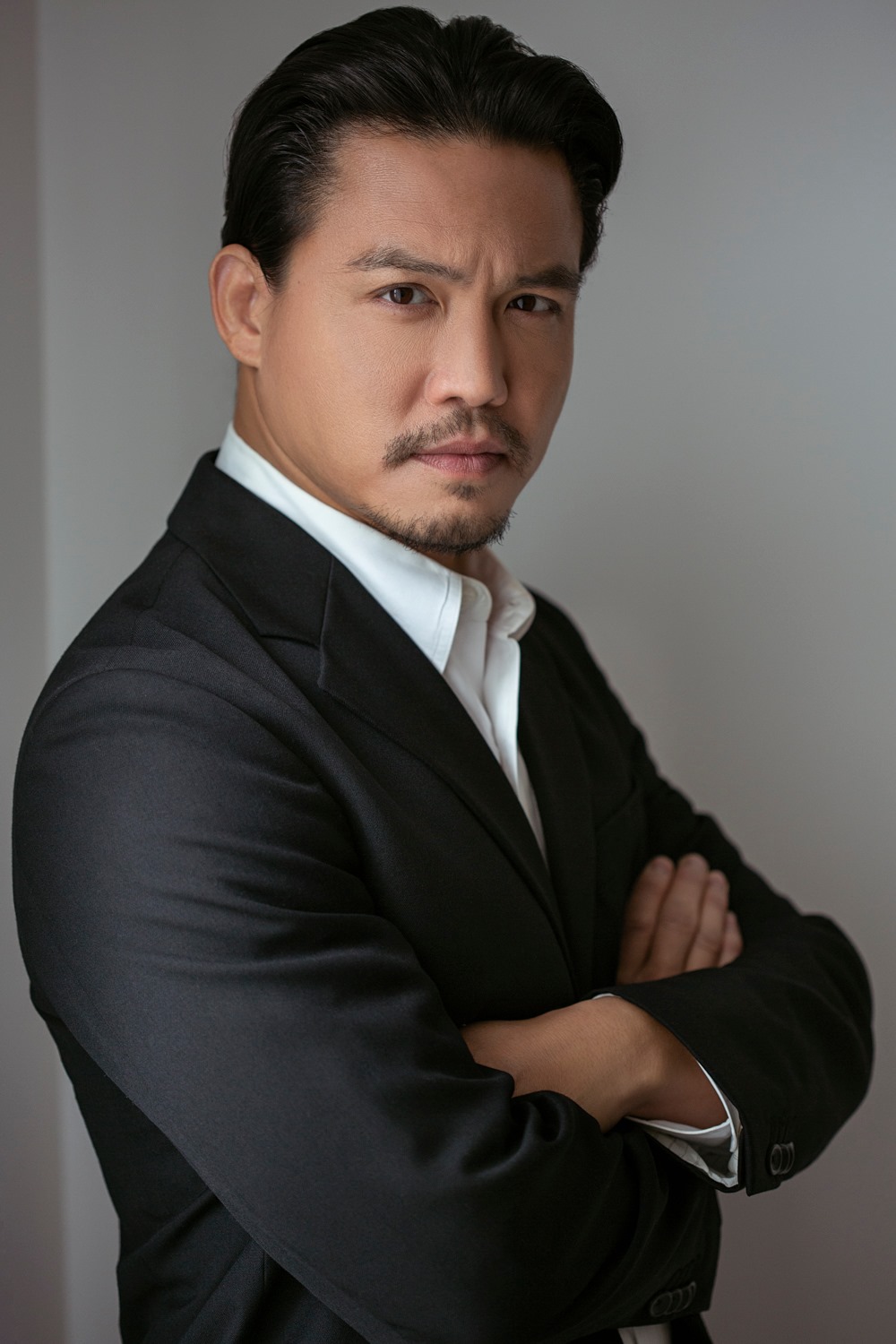 actor Sonny Charles large photo