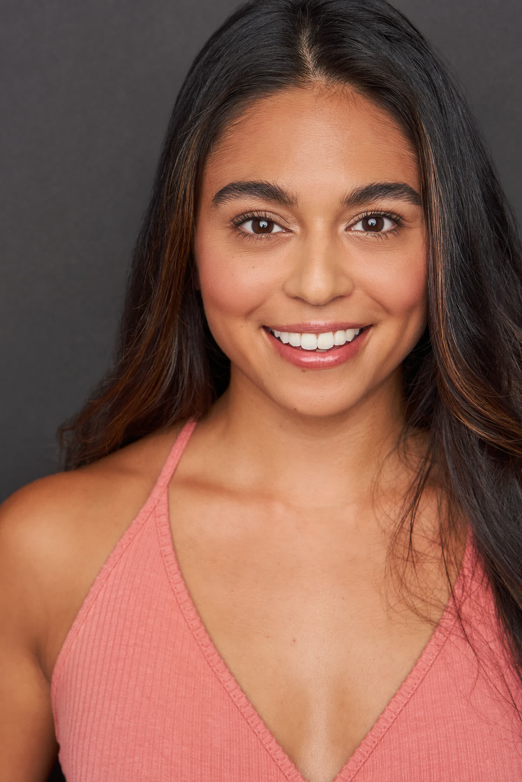 actor Andrea Andrade large photo