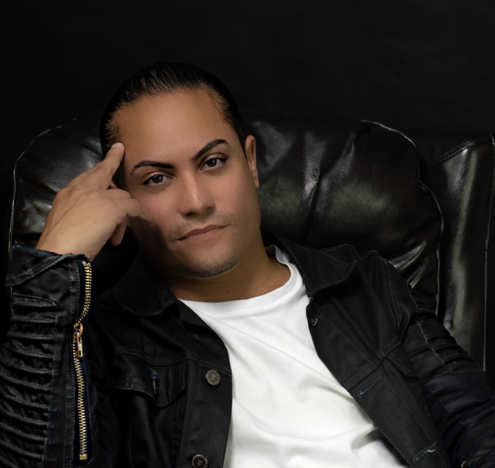 actor Michael DeBarge large photo