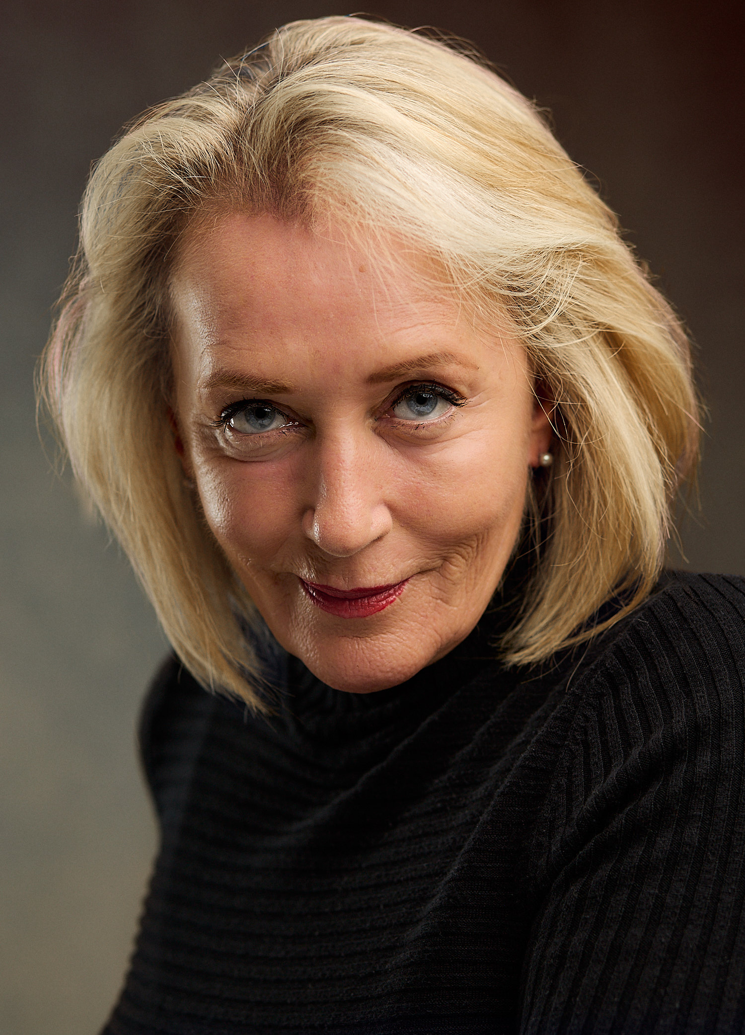 actor Lisa Long large photo