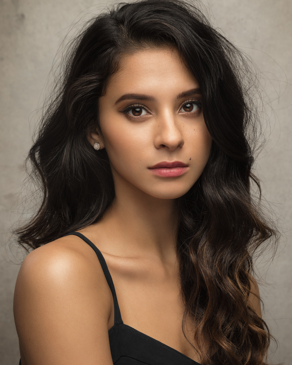 actor Daniela Norman large photo