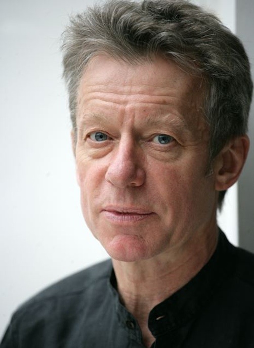 actor Stephen Boxer large photo