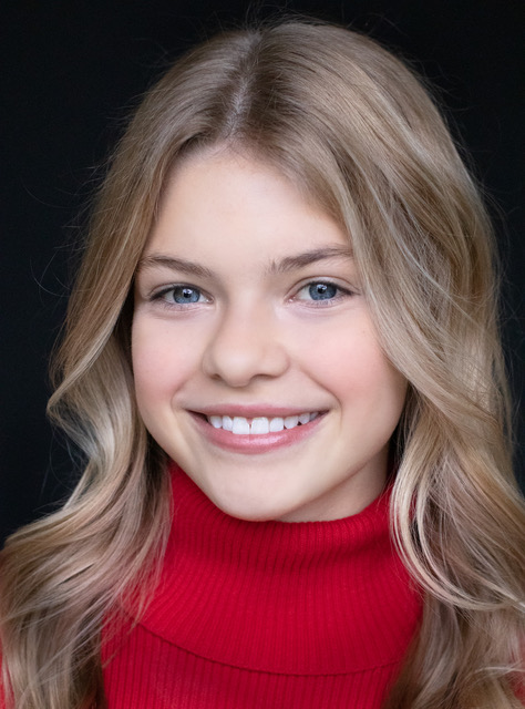 actor Livi Birch large photo