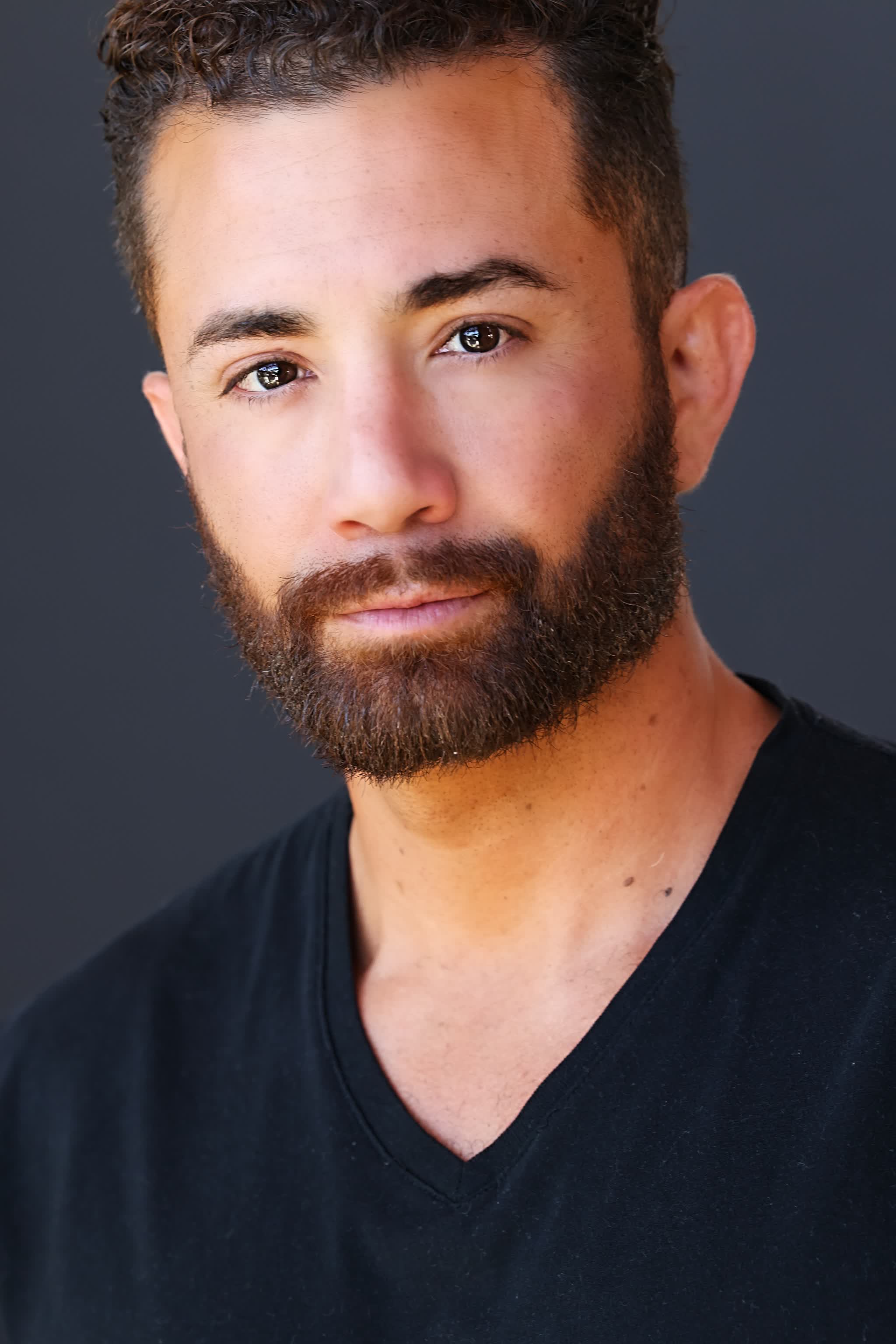 actor Alvaro Orlando large photo