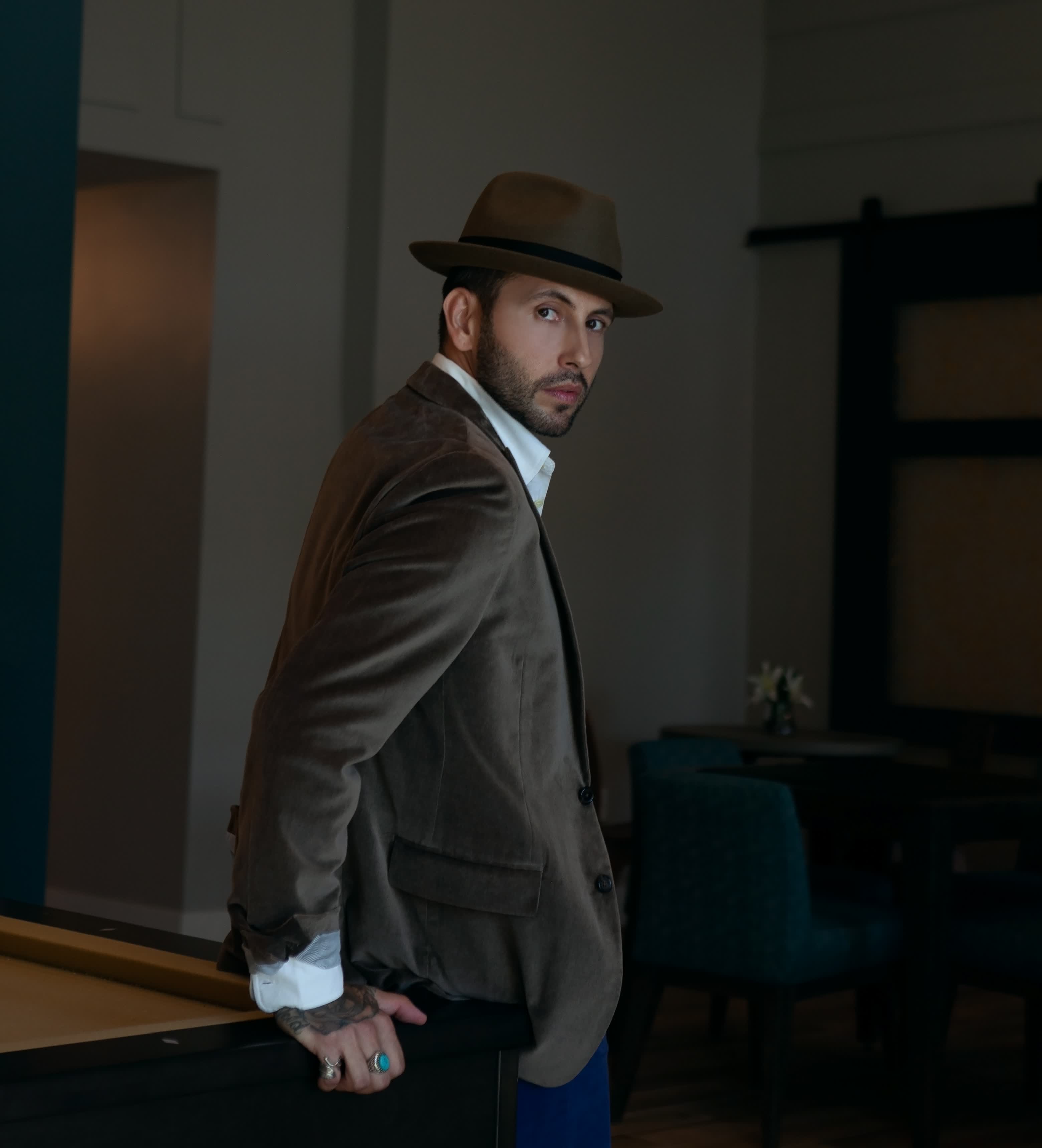 actor Luca De Massis large photo