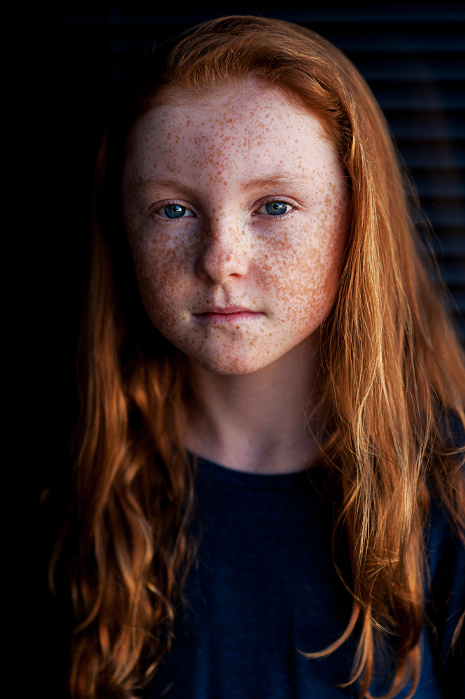 actor Daisy Axon large photo