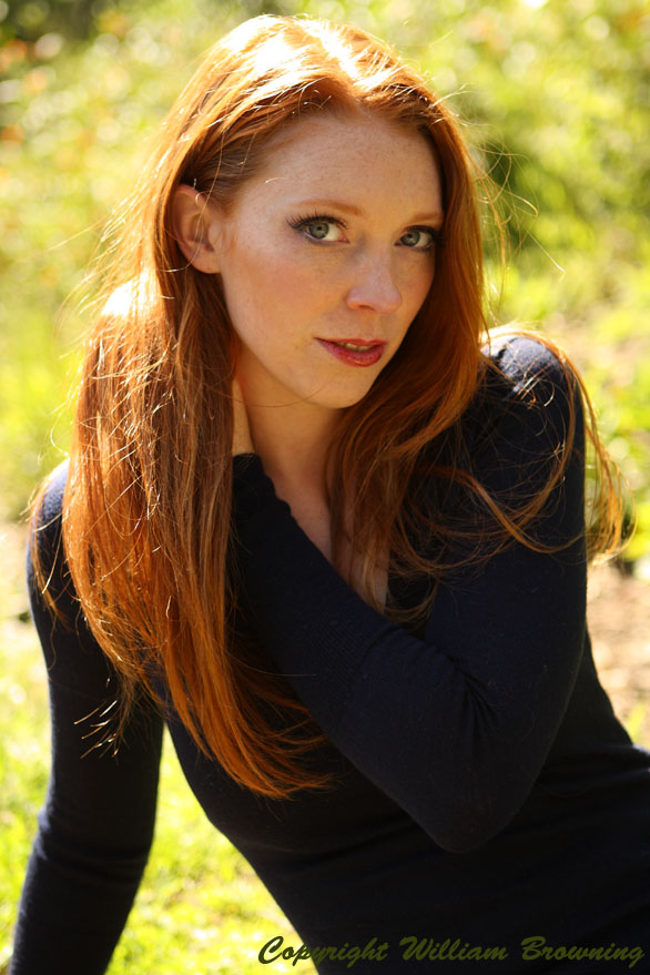 actor Amy Covell large photo