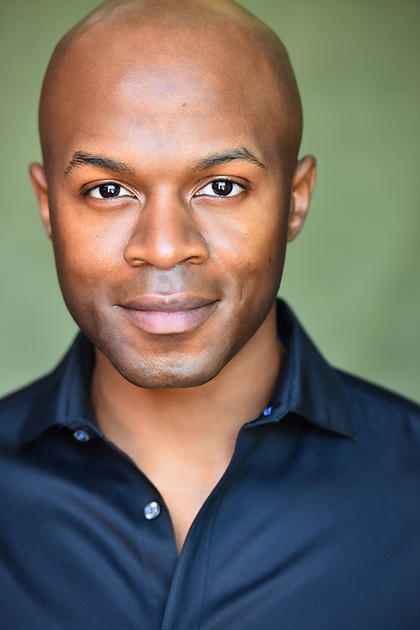 actor Telvin Griffin large photo