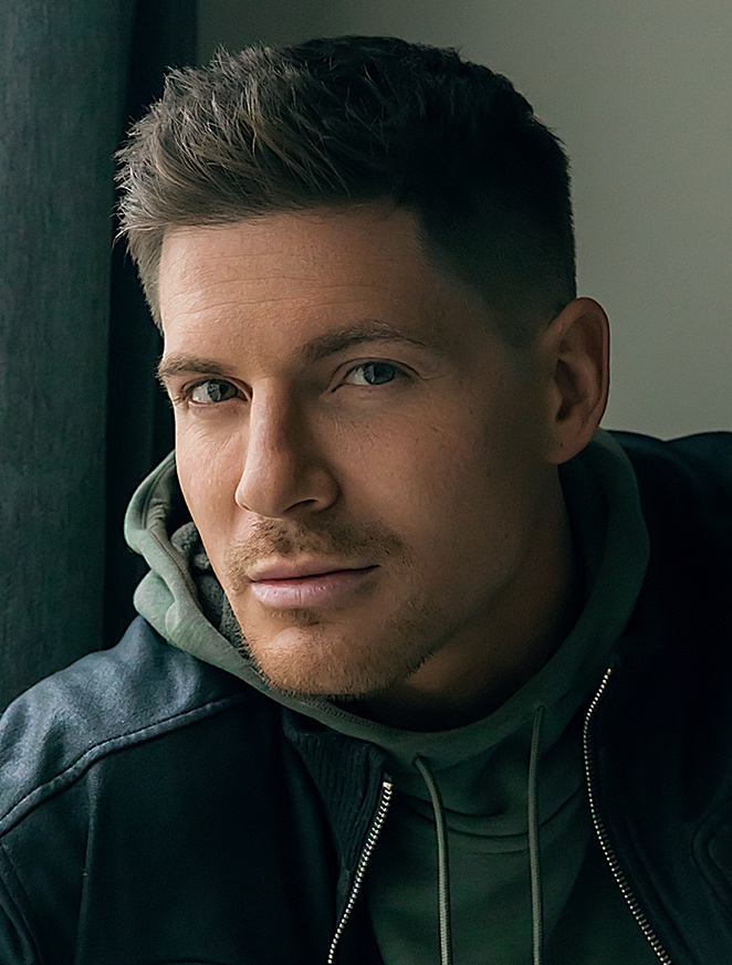 actor Robert Palmer Watkins large photo