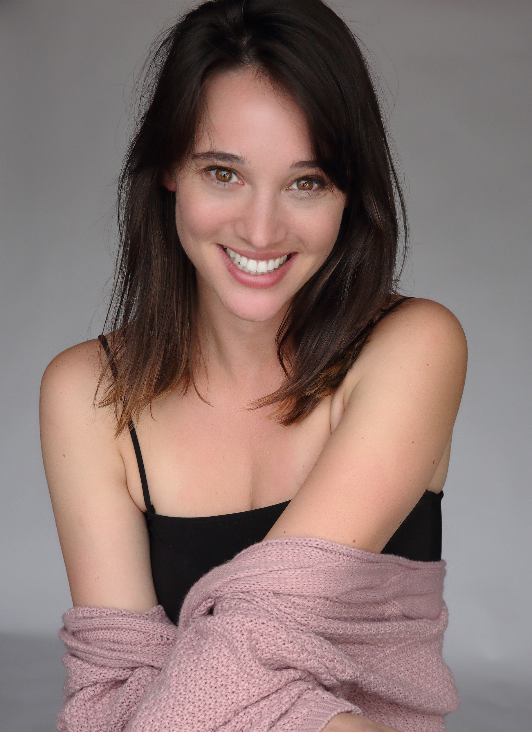 actor Karalynn Dunton large photo