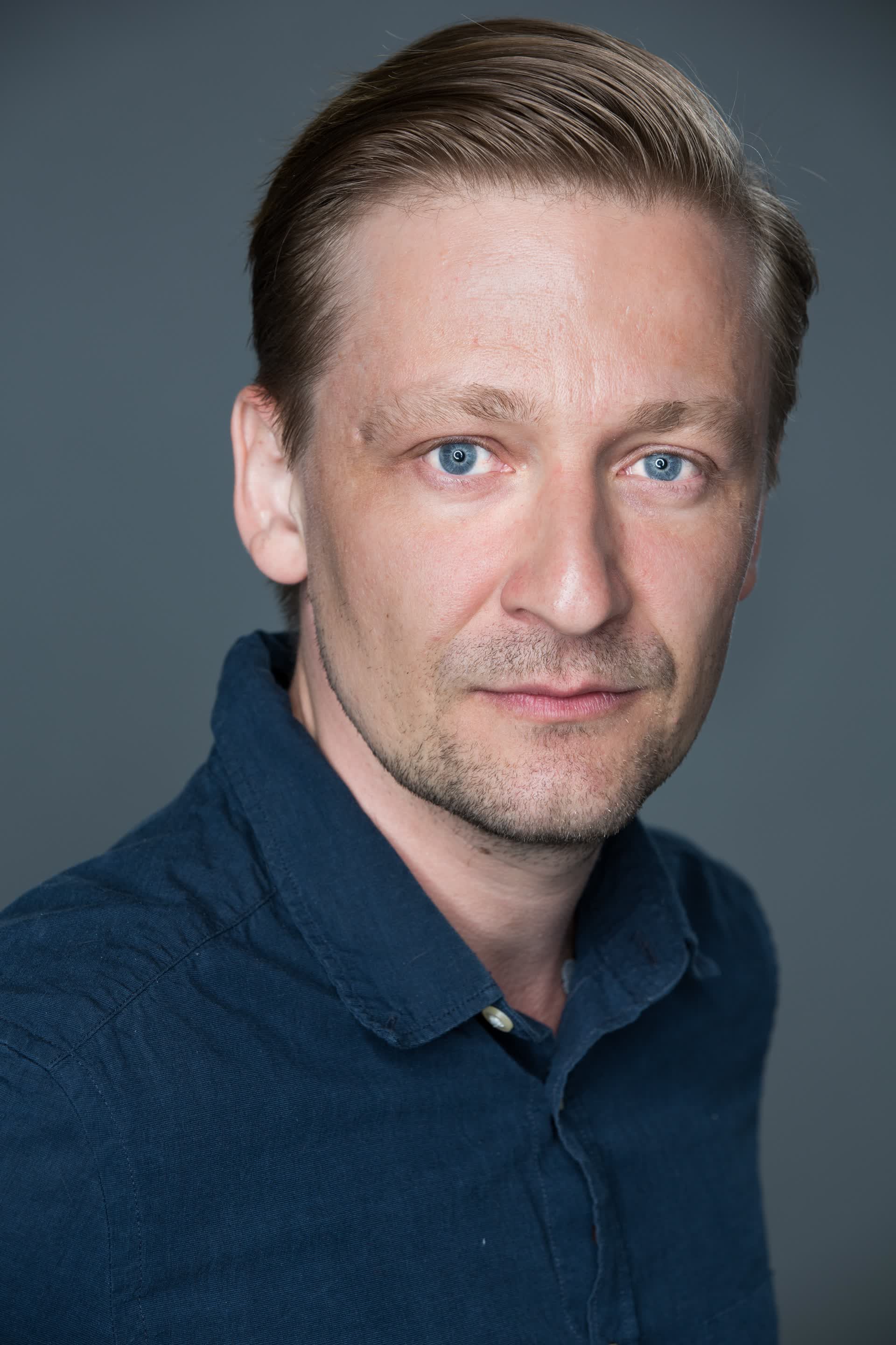 actor Kristofer Gummerus large photo