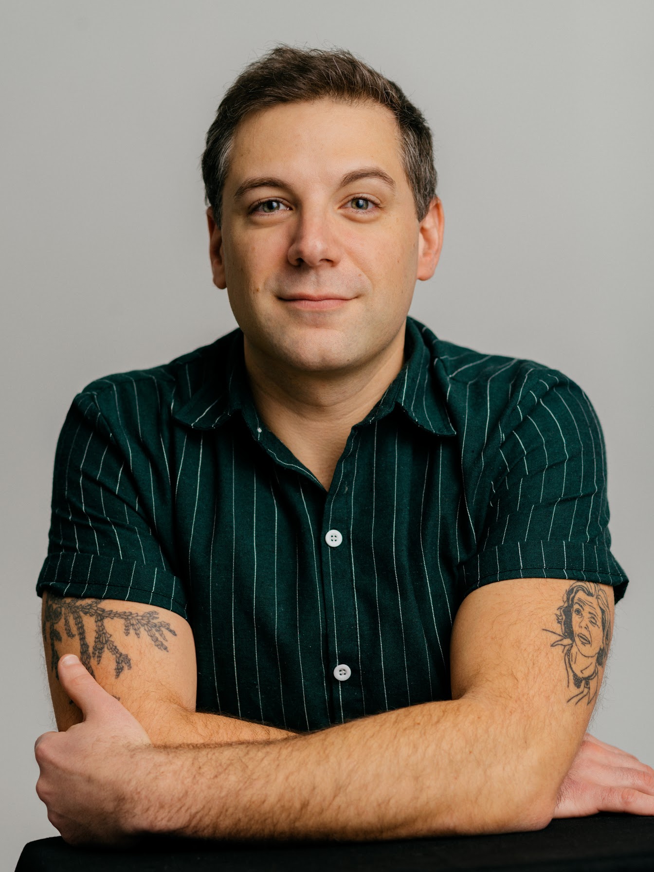 actor Aaron Harris large photo