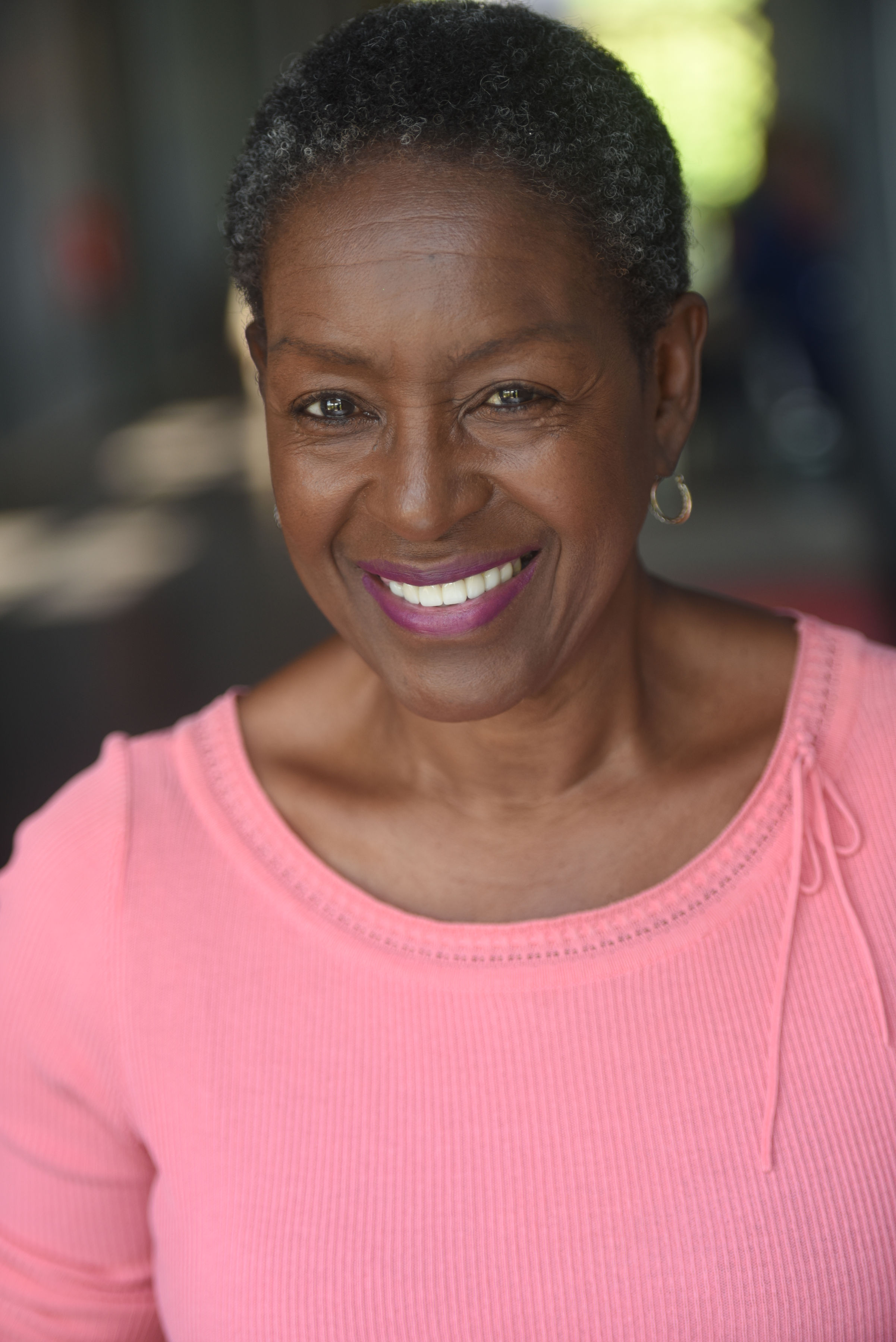 actor Roxzane T. Mims large photo