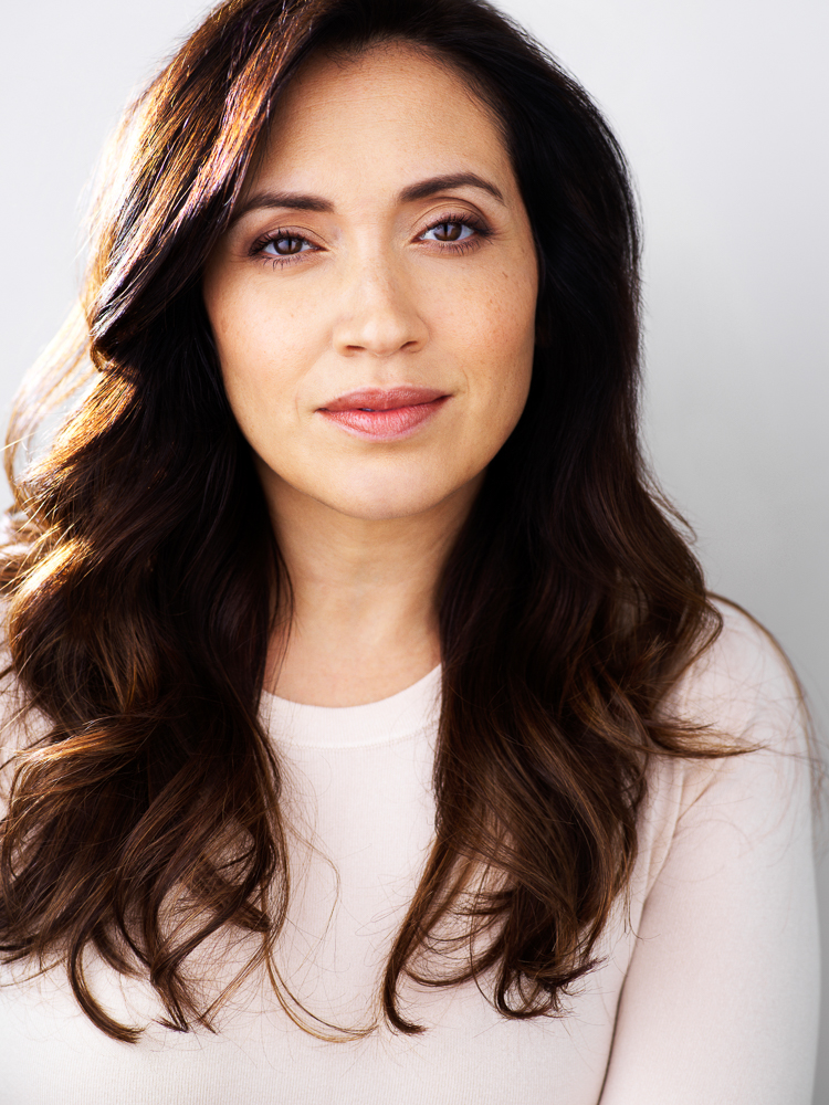 actor Erica Camarano large photo