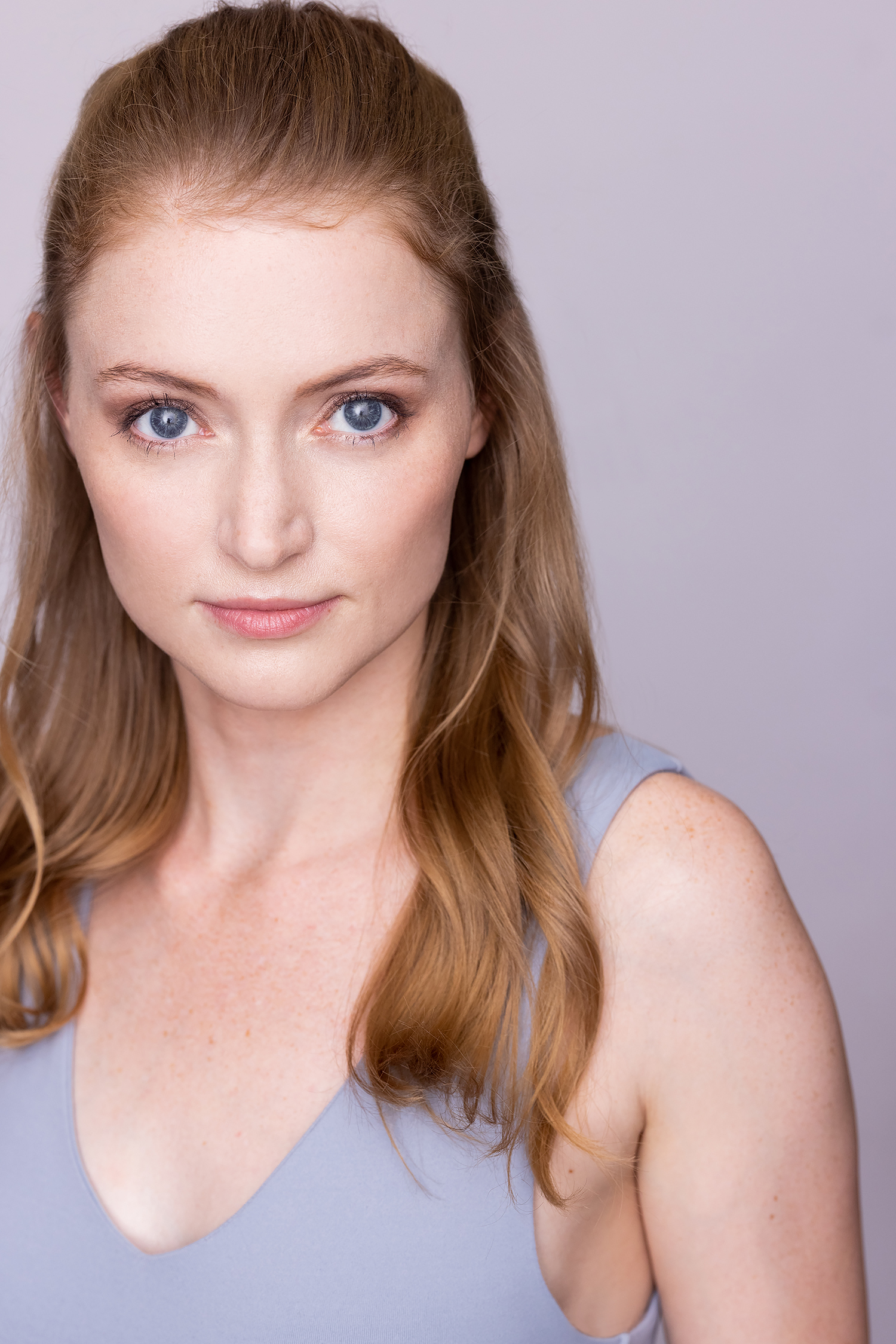 actor Tiffany Feese large photo