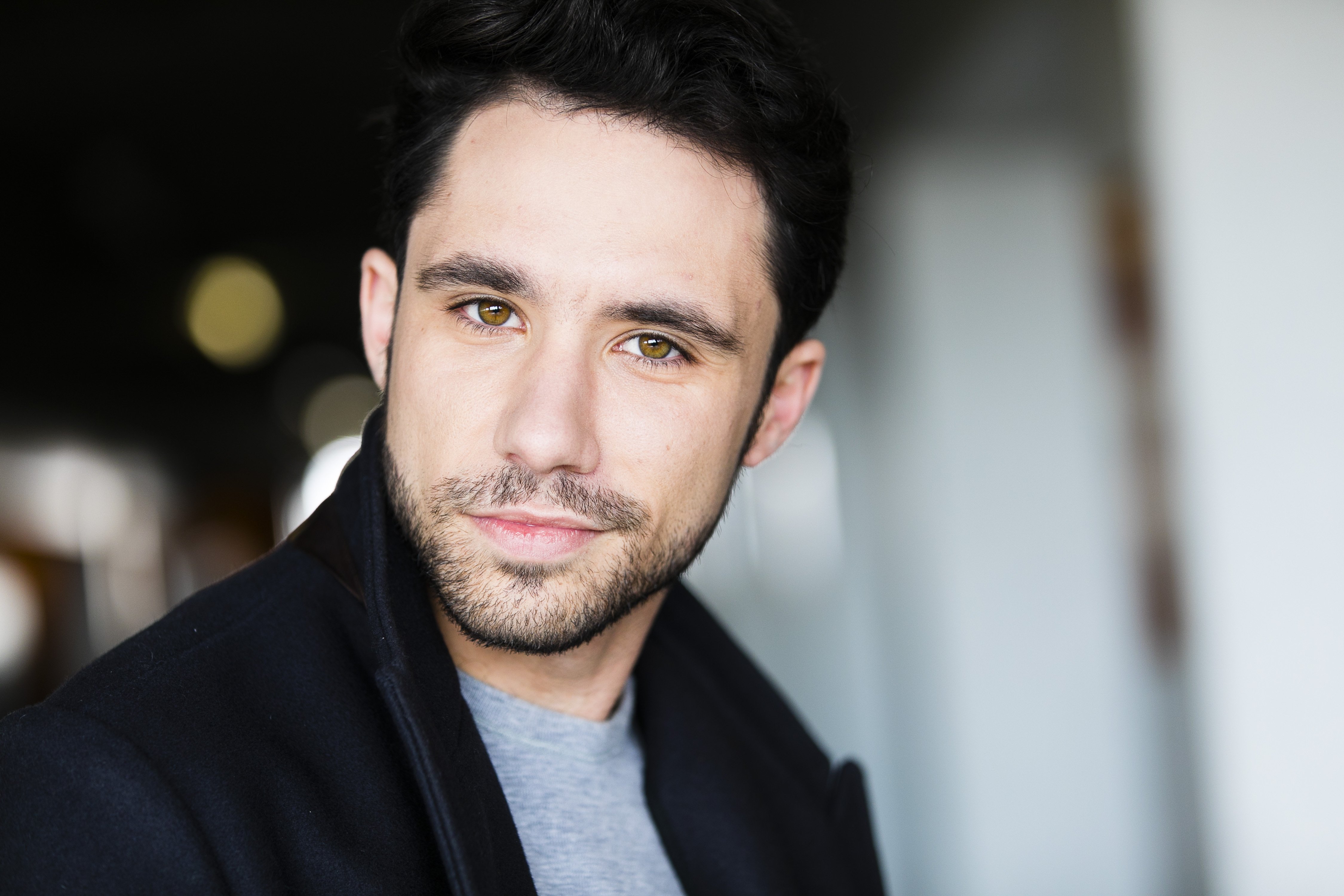 actor Dino Nicandros large photo