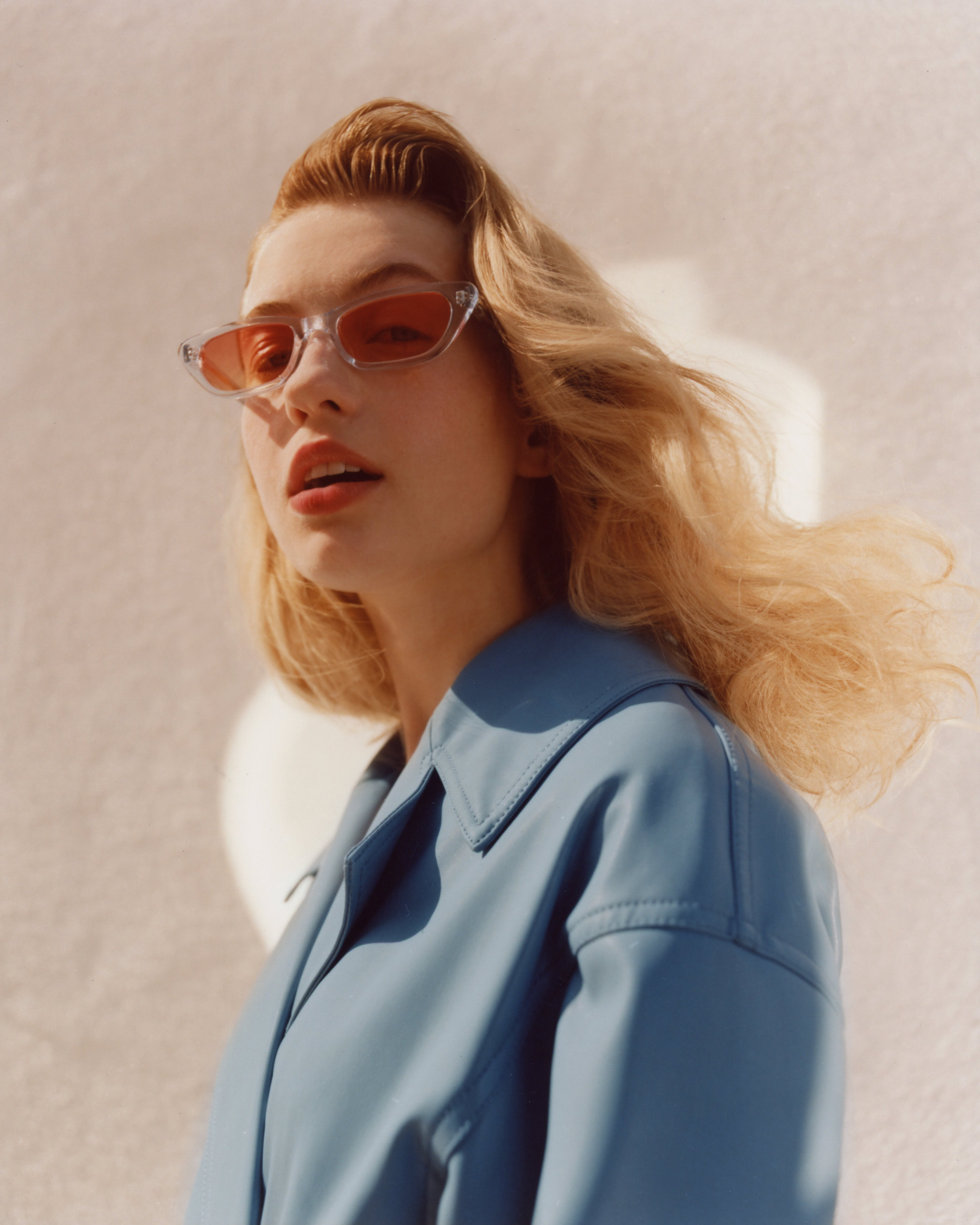 actor Olivia Scott Welch large photo