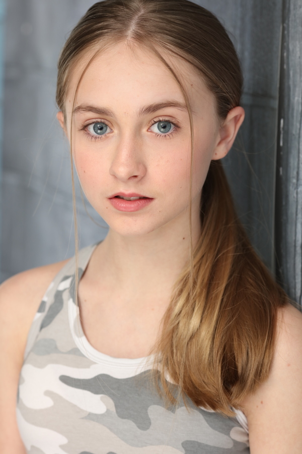 actor Ivy Dubreuil large photo