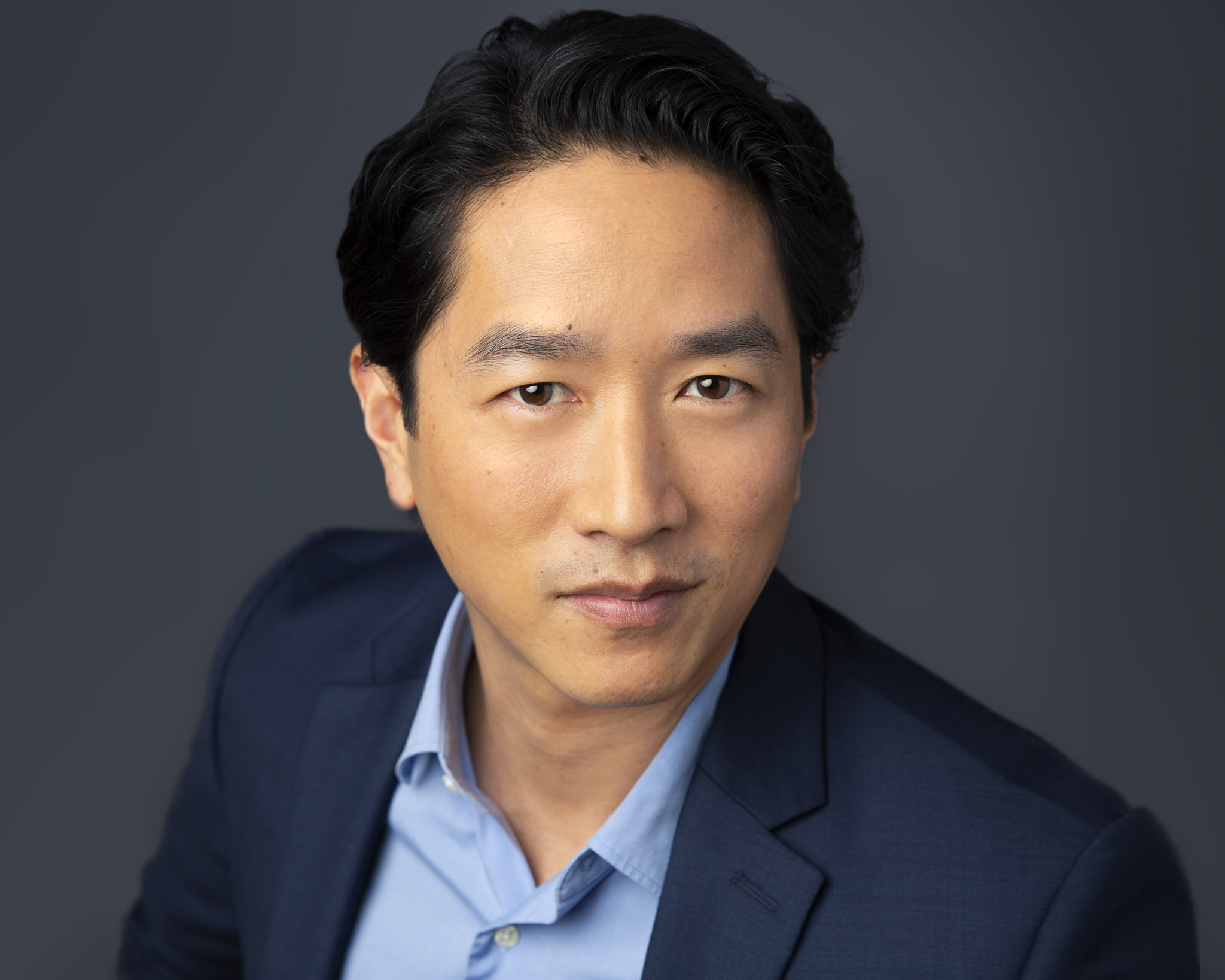 actor Eric Elizaga large photo