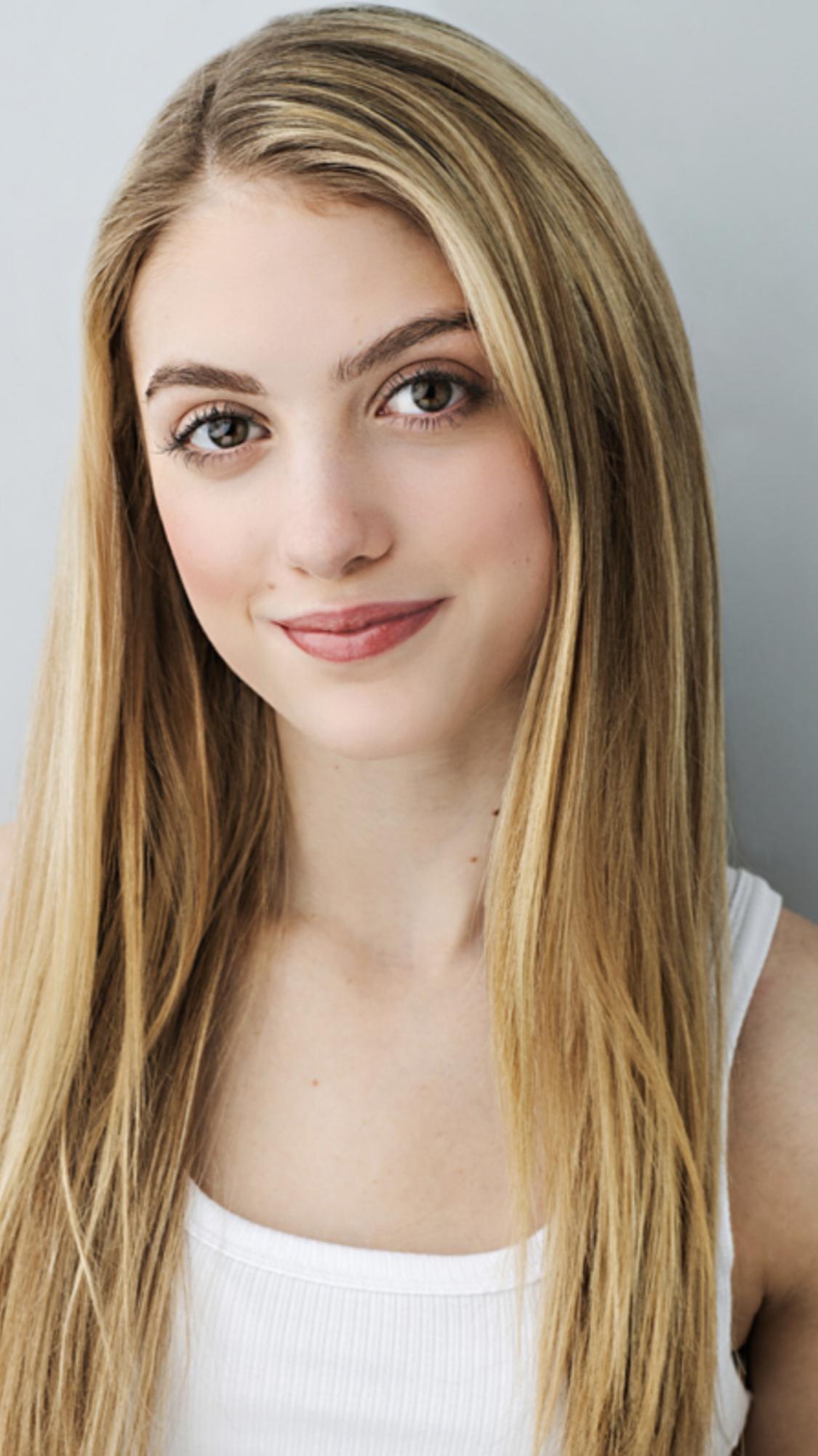 actor Madison Brydges large photo