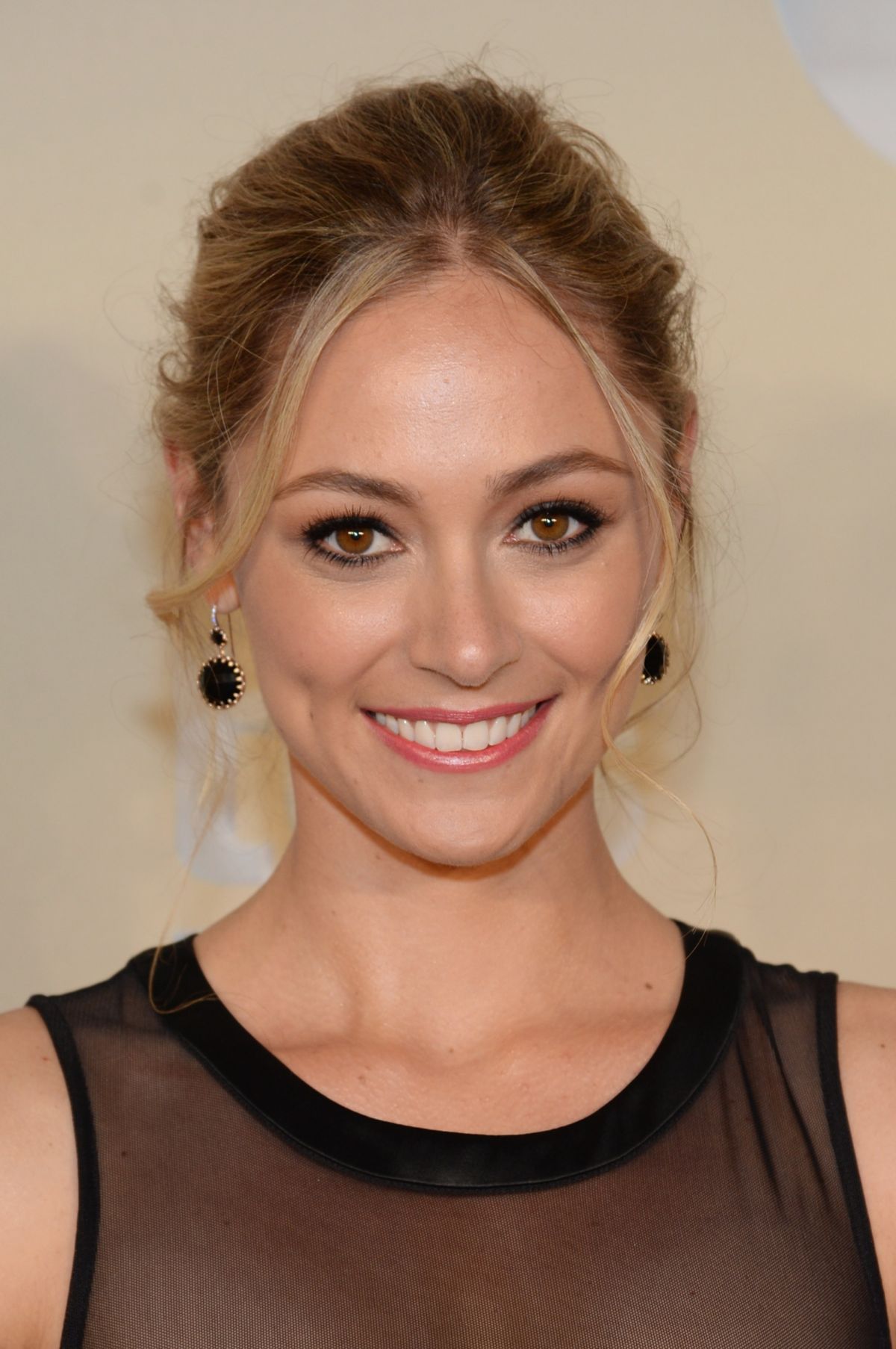 actor Elizabeth Masucci large photo