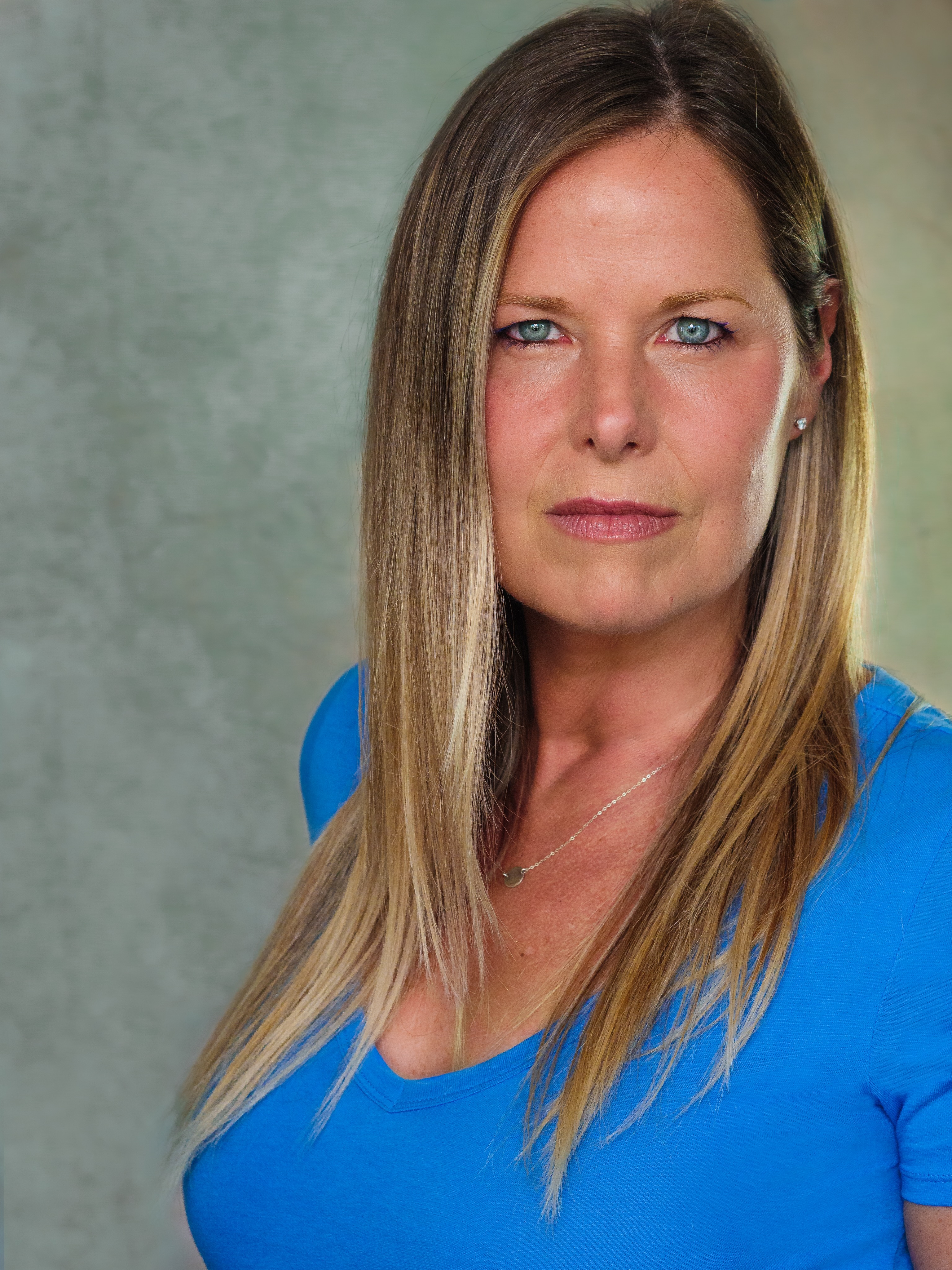 actor Tanya Champoux large photo