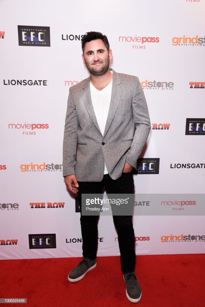 actor Alex Eckert large photo