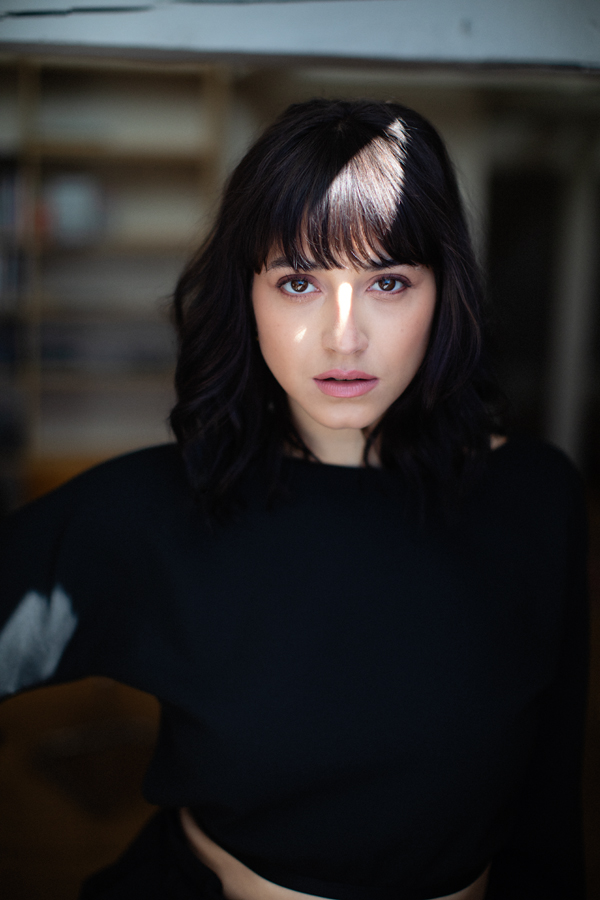 actor Alessandra Marie Perdichizzi large photo