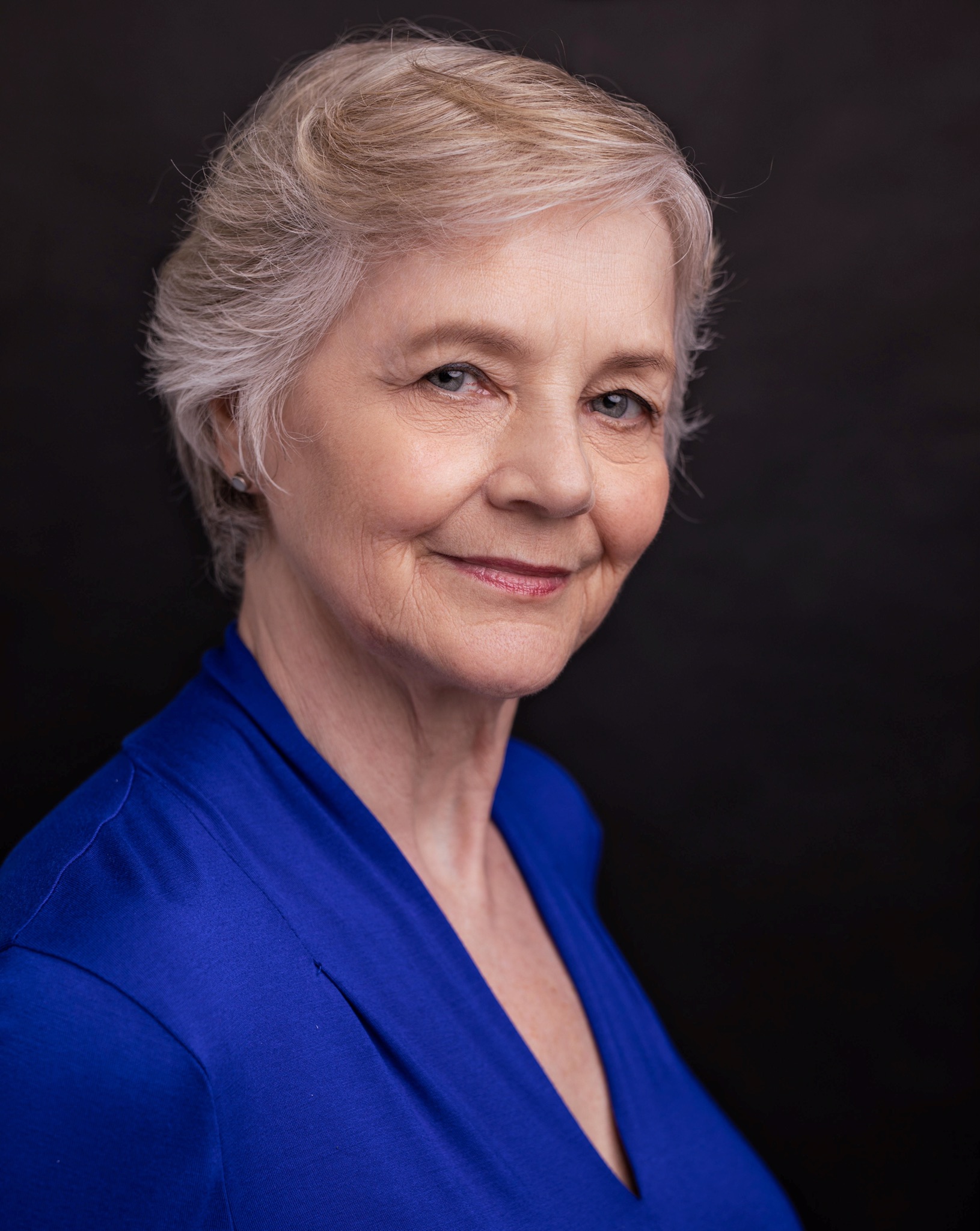 actor Brenda Matthews large photo