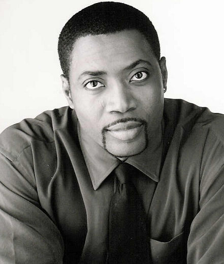 actor Abdul Ayoola large photo