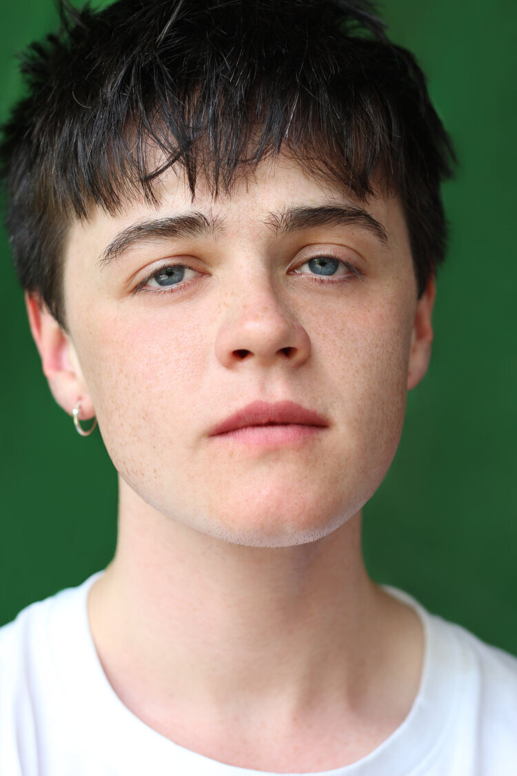 actor Pete MacHale large photo