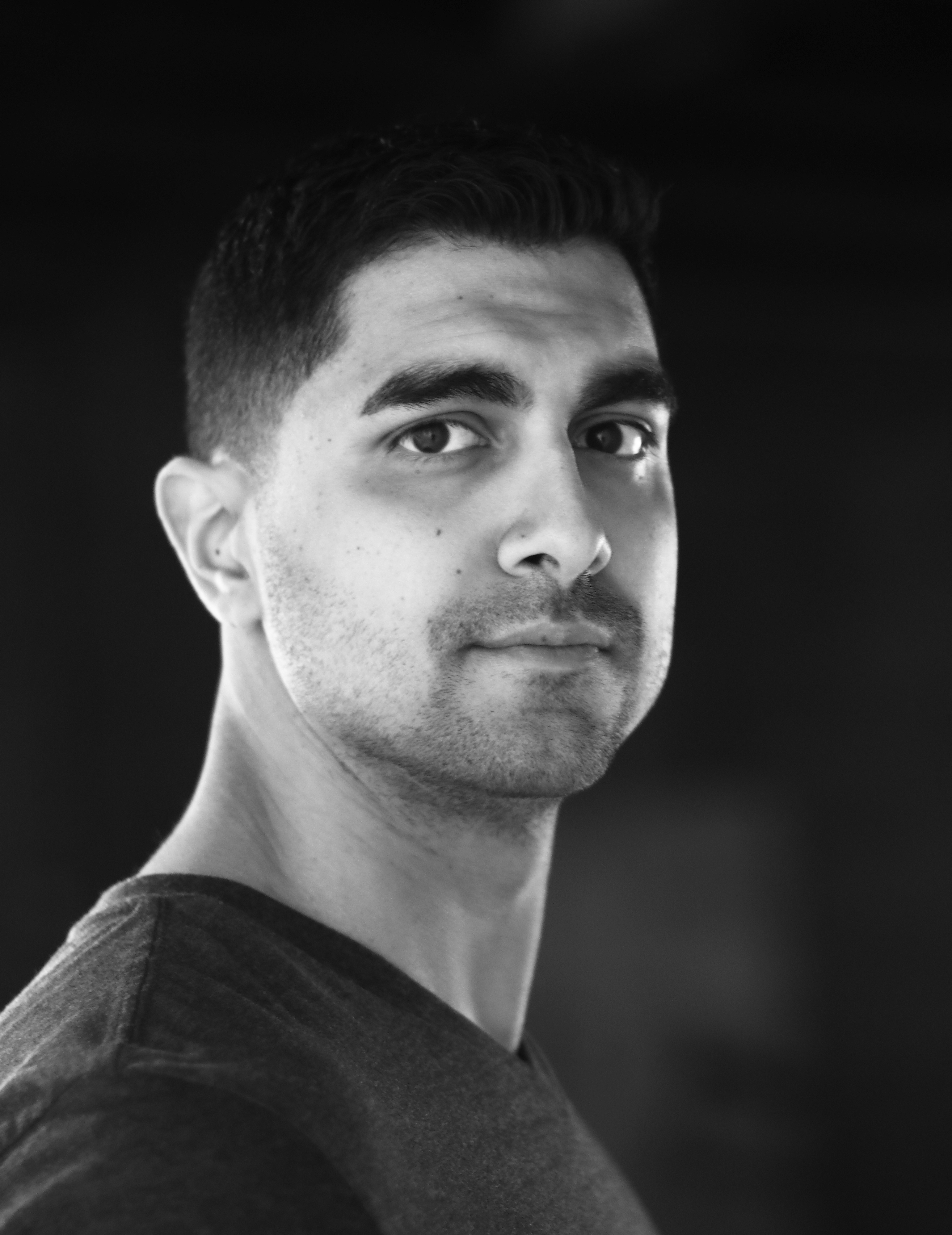 actor Victor Caballero large photo