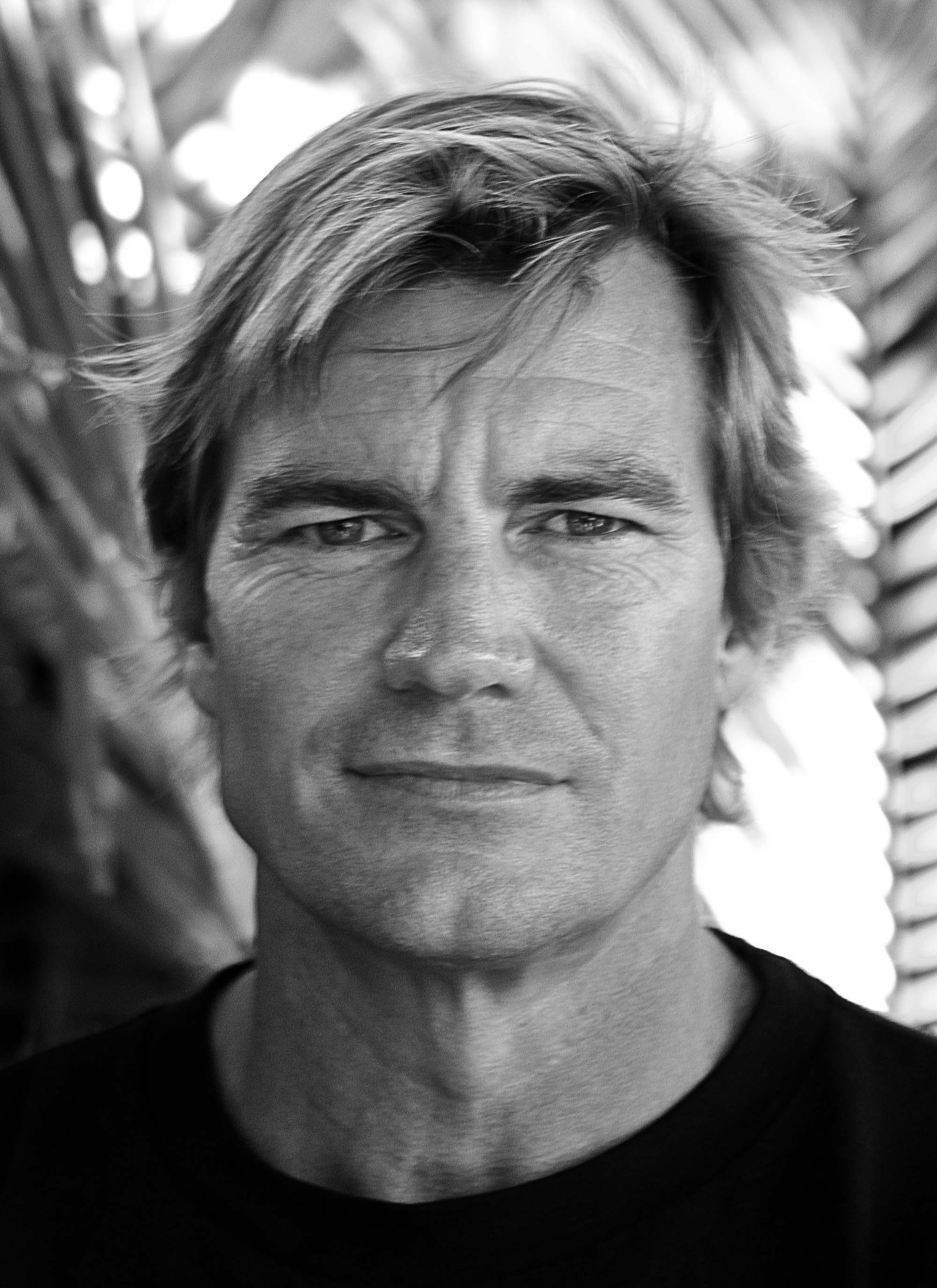 actor Steve Morris large photo