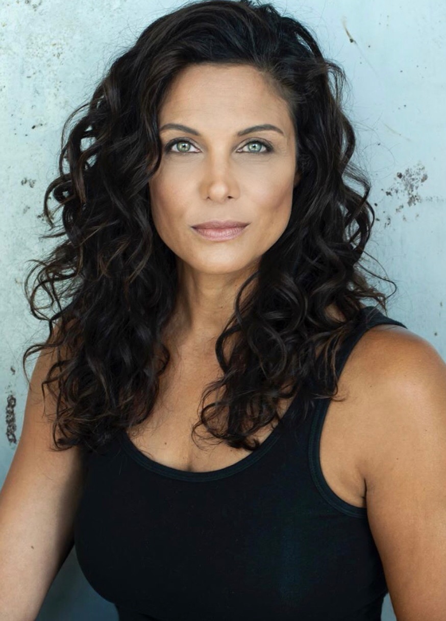 actor Francisca Dennis large photo