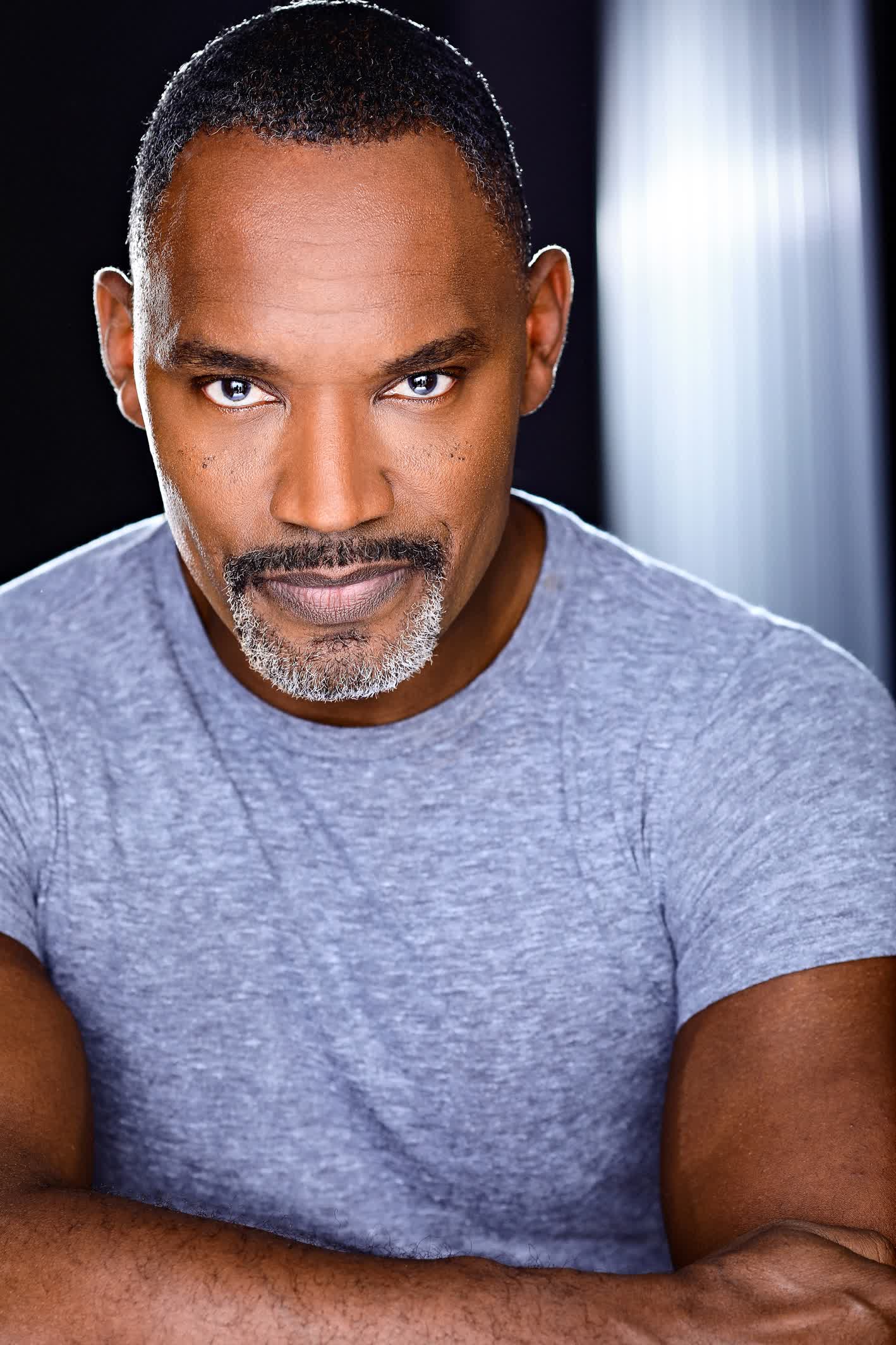 actor Tommie Earl Jenkins large photo