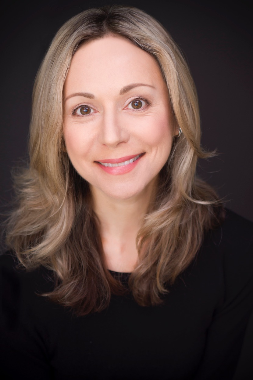 actor Julia Emelin large photo