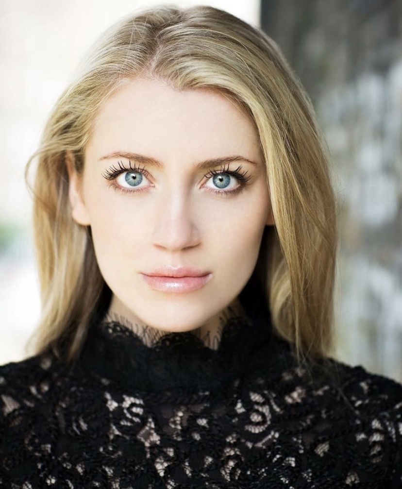 actor Chelsea Fitzgerald large photo