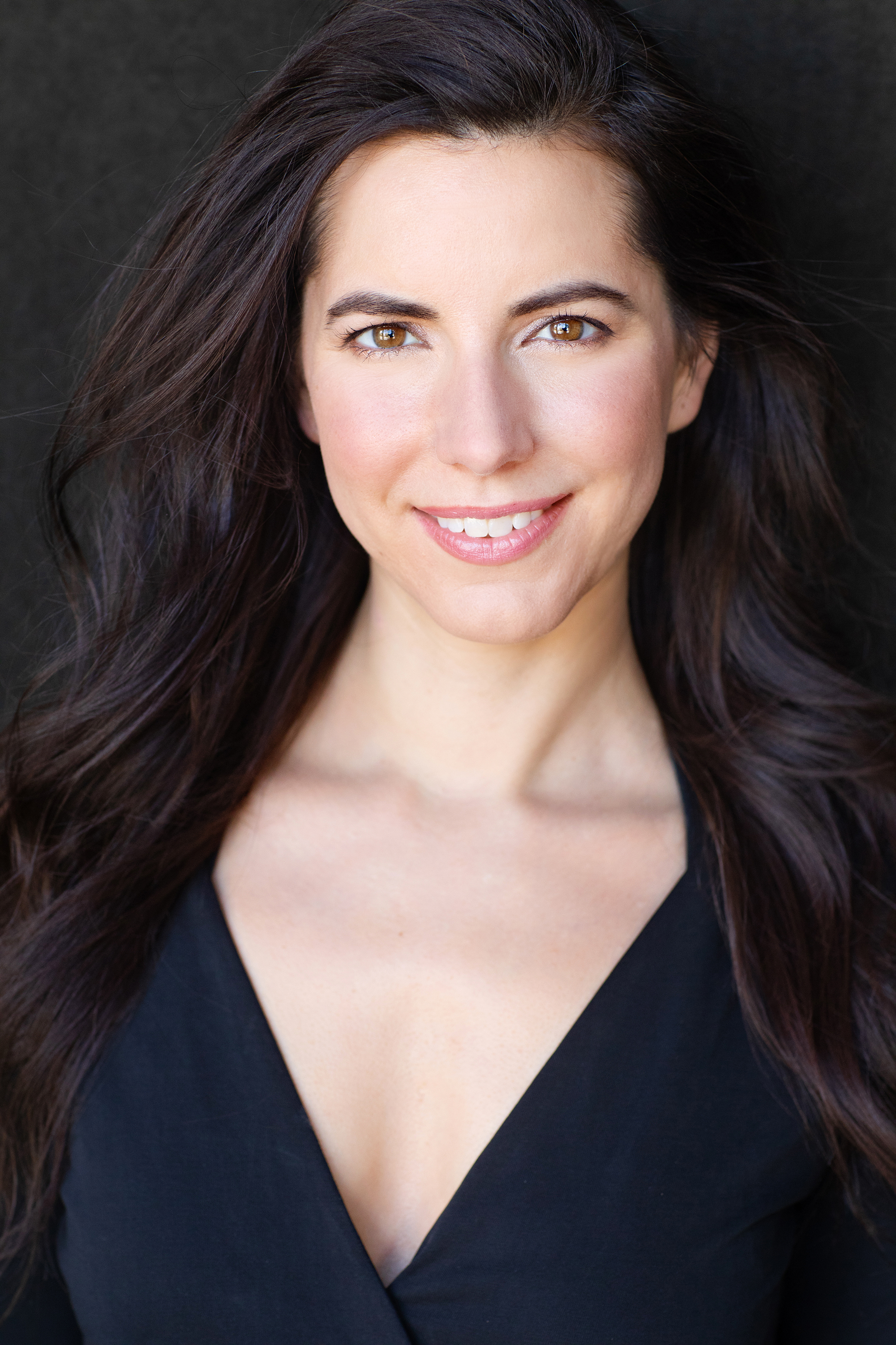 actor Amy Zubieta large photo