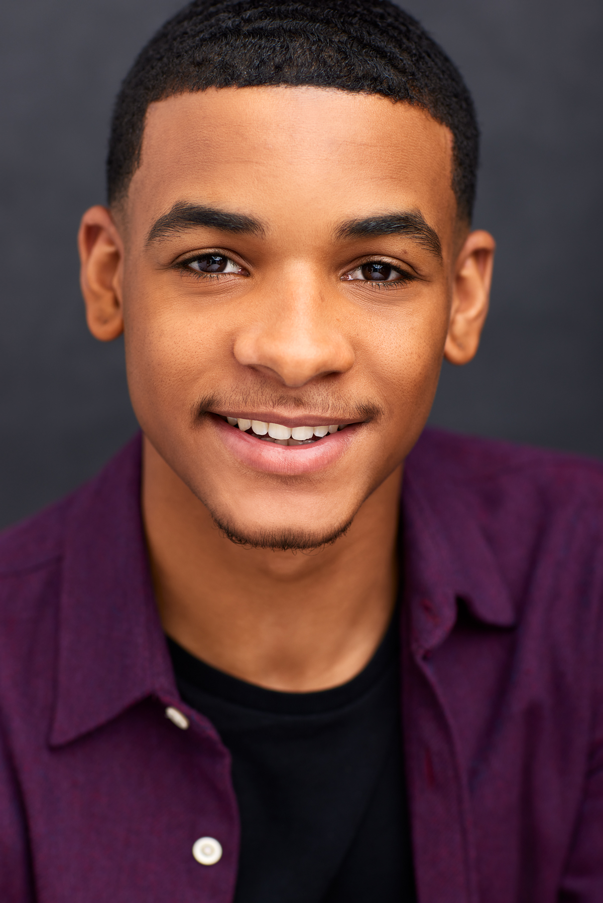 actor Nathaniel Logan McIntyre large photo