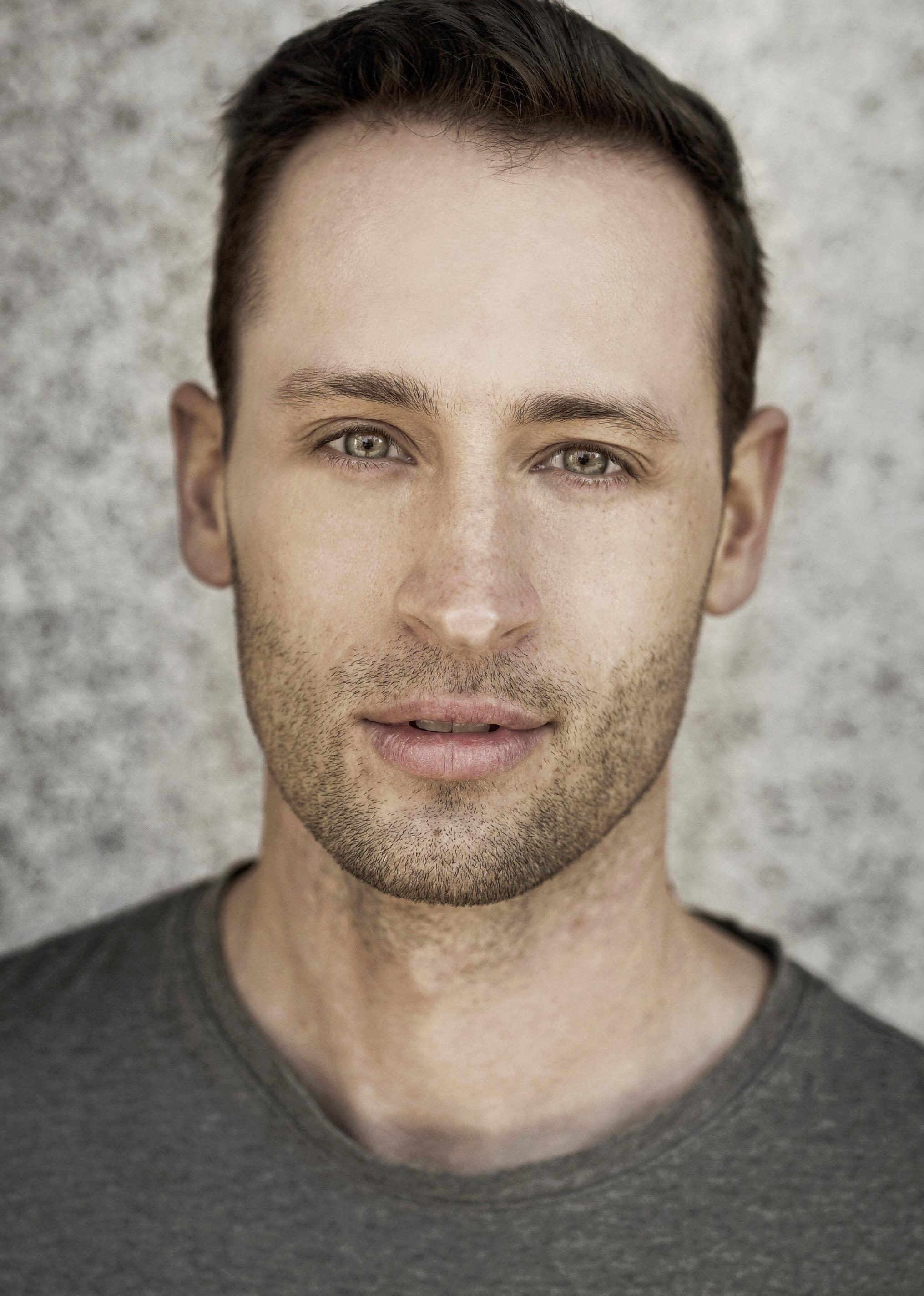 actor Adam Dunlap large photo