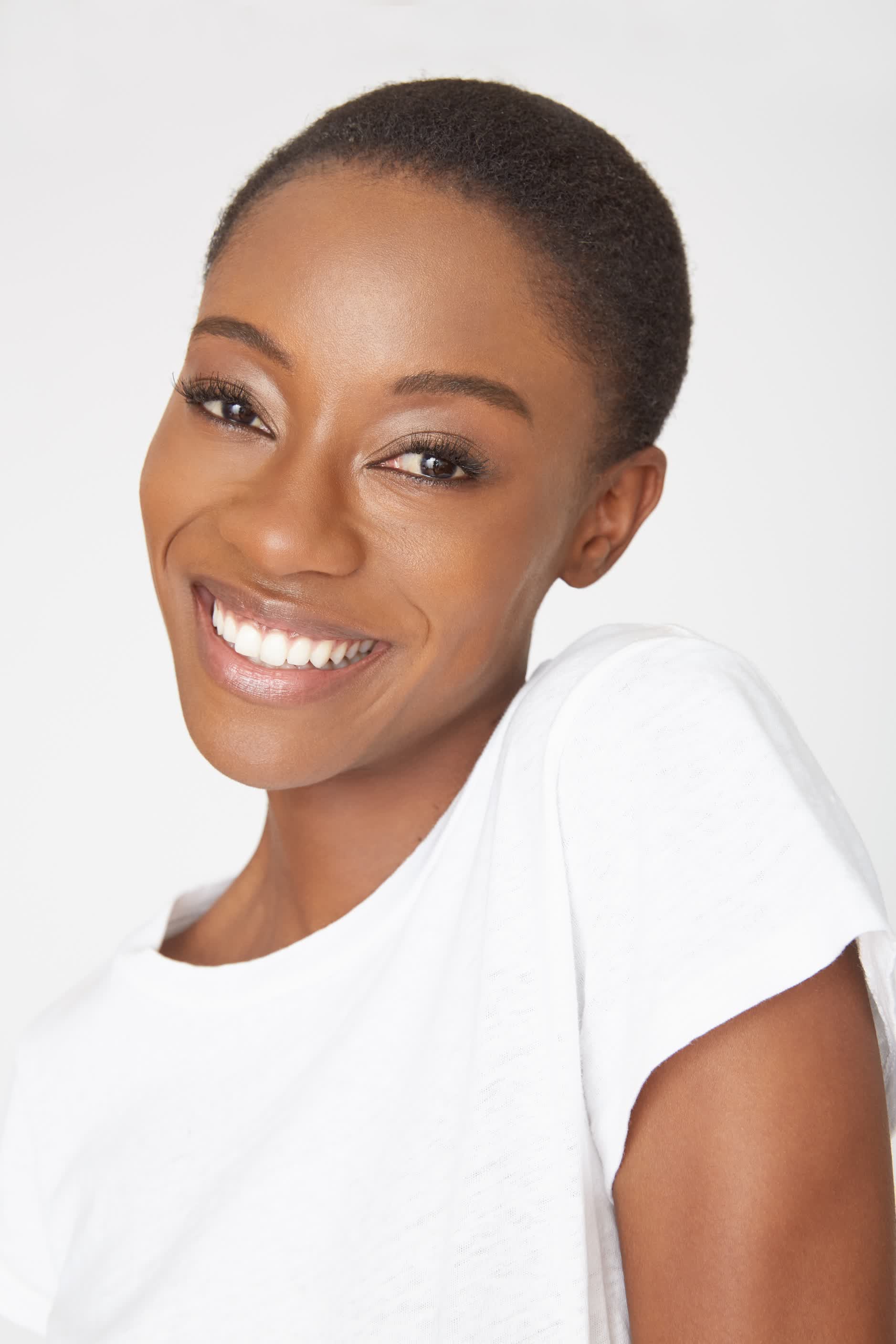 actor Sibongile Mlambo large photo