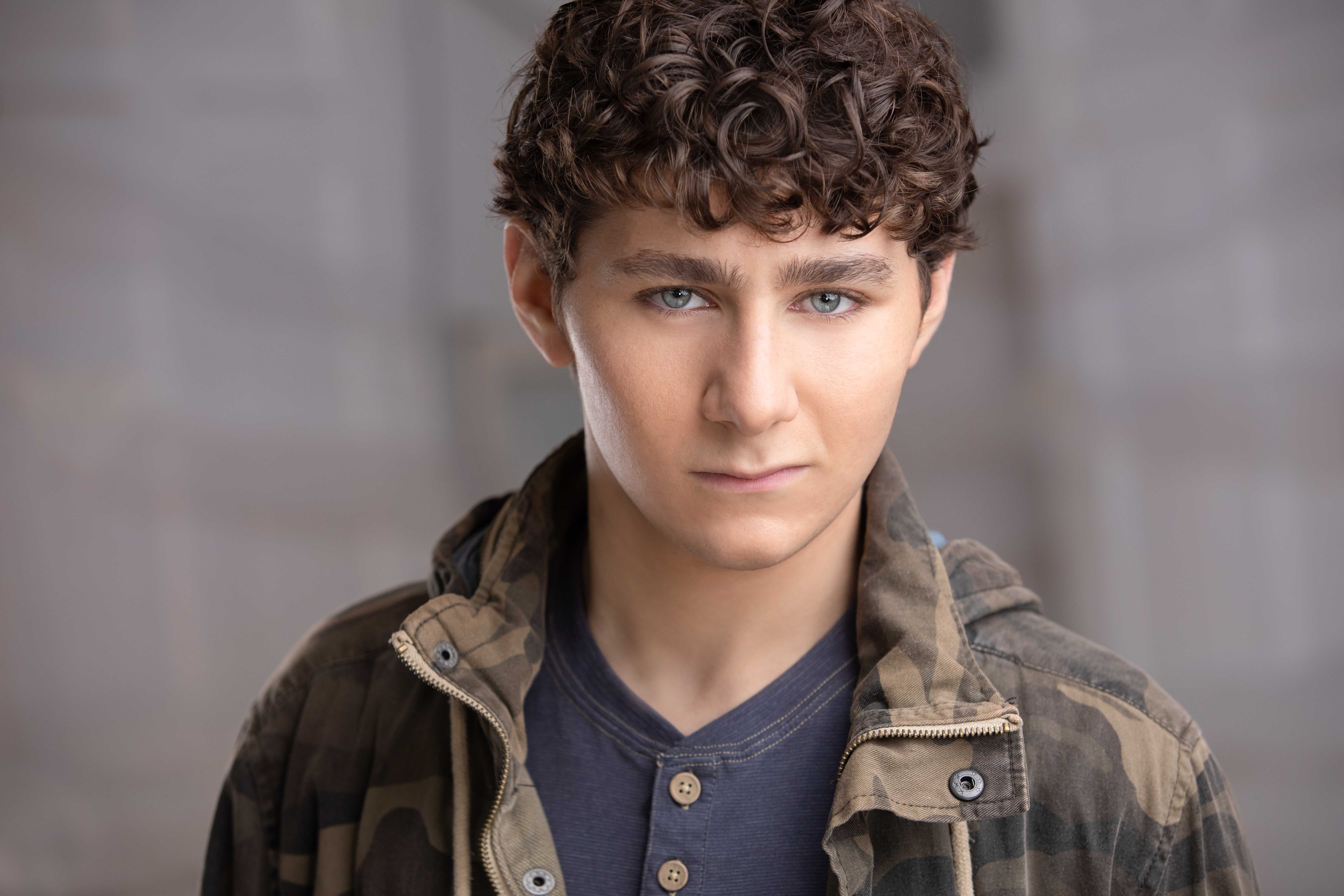 actor Jeremy Shinder large photo