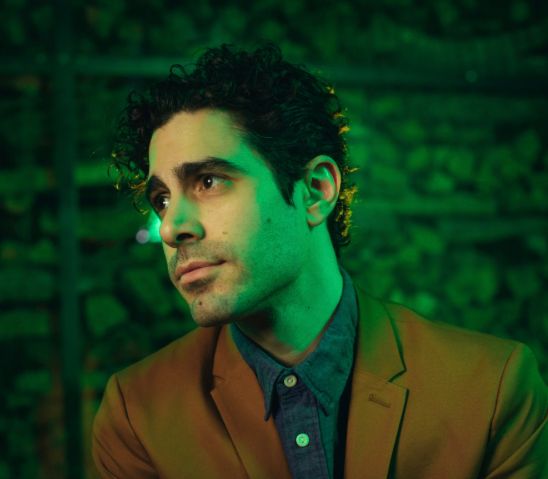 actor Damon Daunno large photo