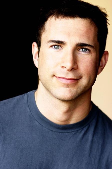 actor William Matthews large photo