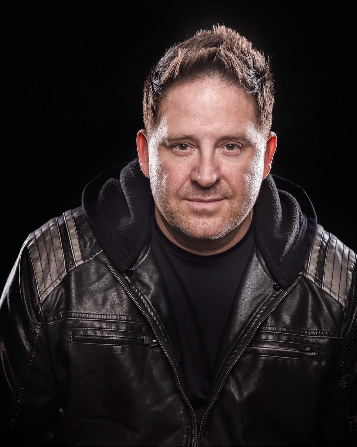 actor Santiago Craig large photo